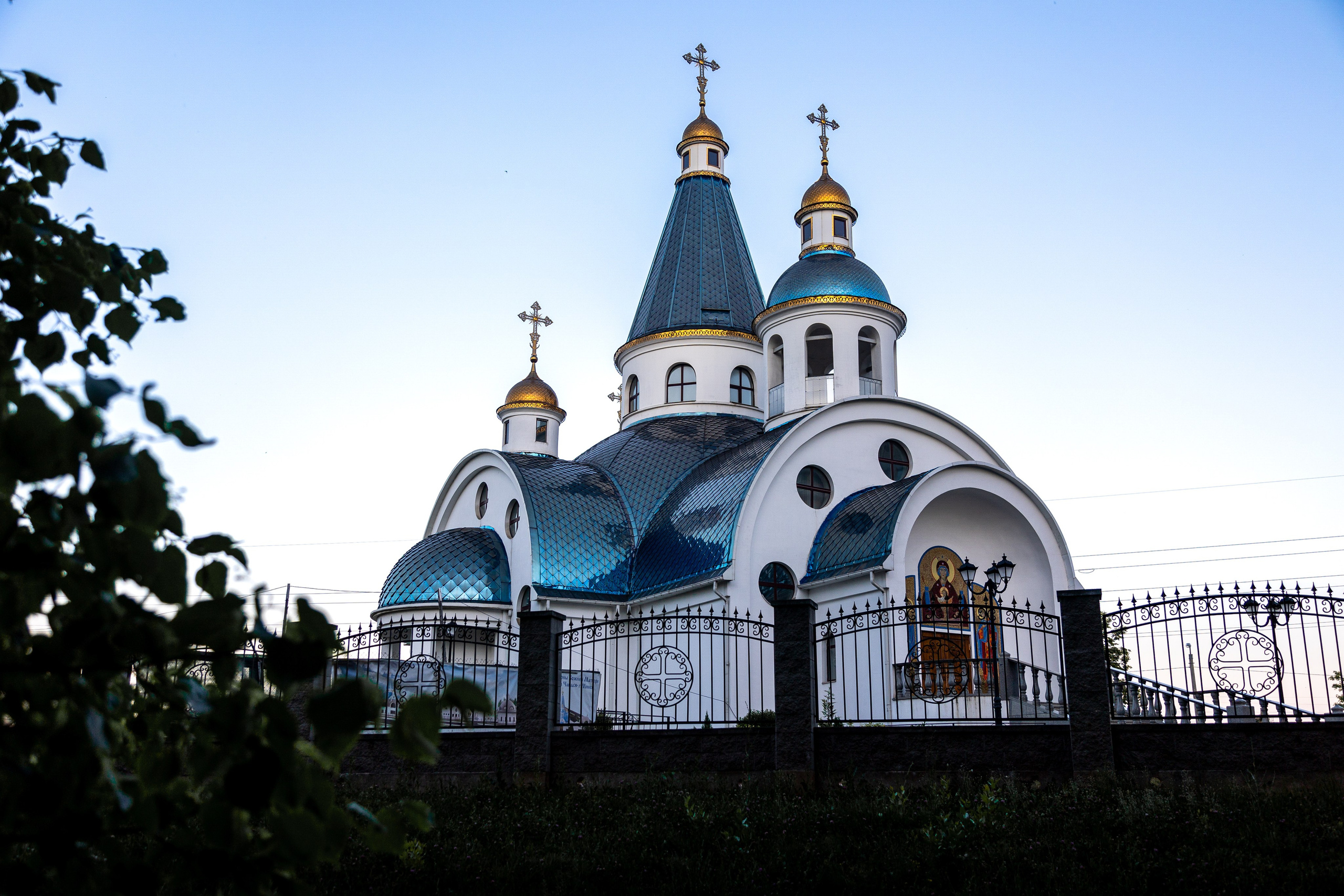 Православный приход иконы божьей матери «Неупиваемая чаша». Профессиональный интерьерный и репортажный фотограф Минск и РБ. Максим Орлов