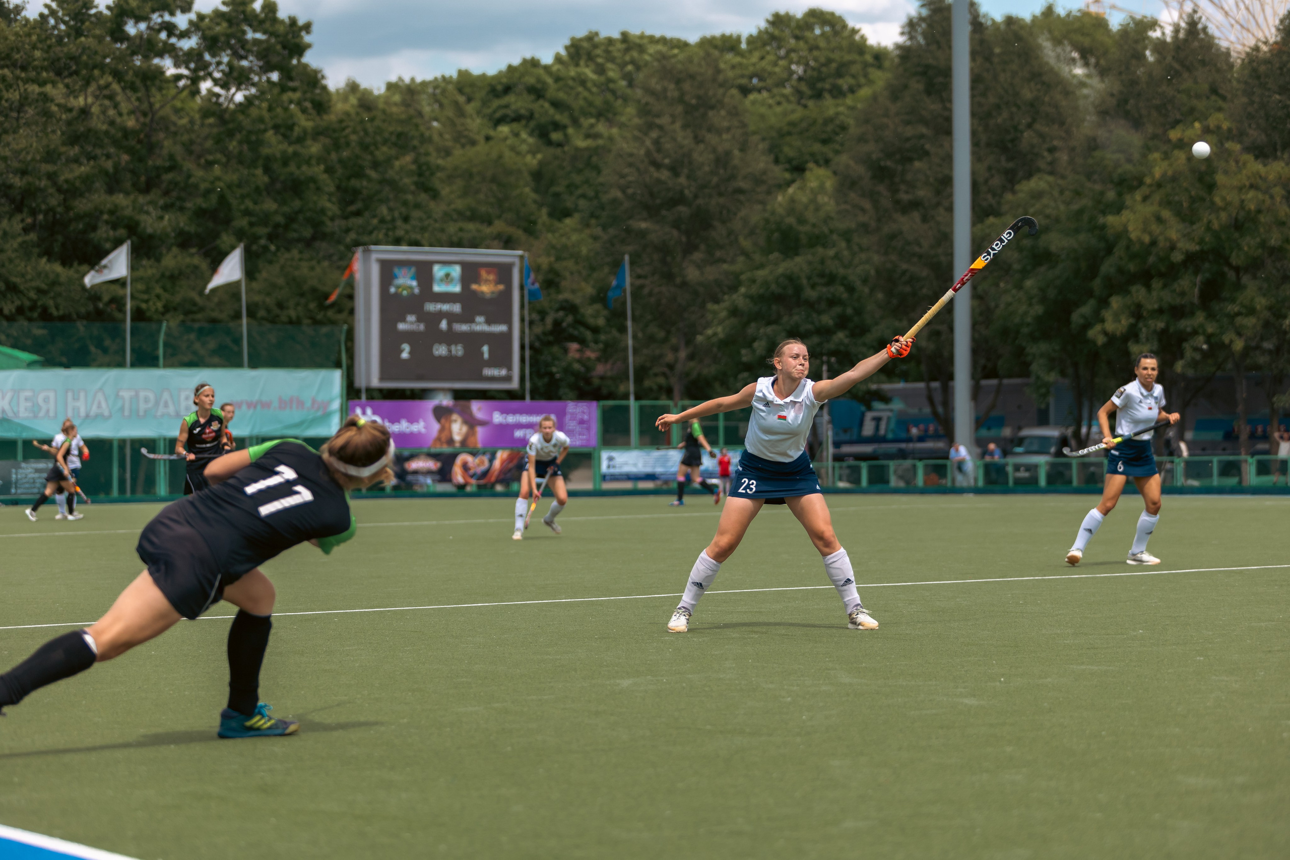 Хоккей на траве. Девушки. Минск — Текстильщик 29.052024. Профессиональный интерьерный и репортажный фотограф Минск и РБ. Максим Орлов