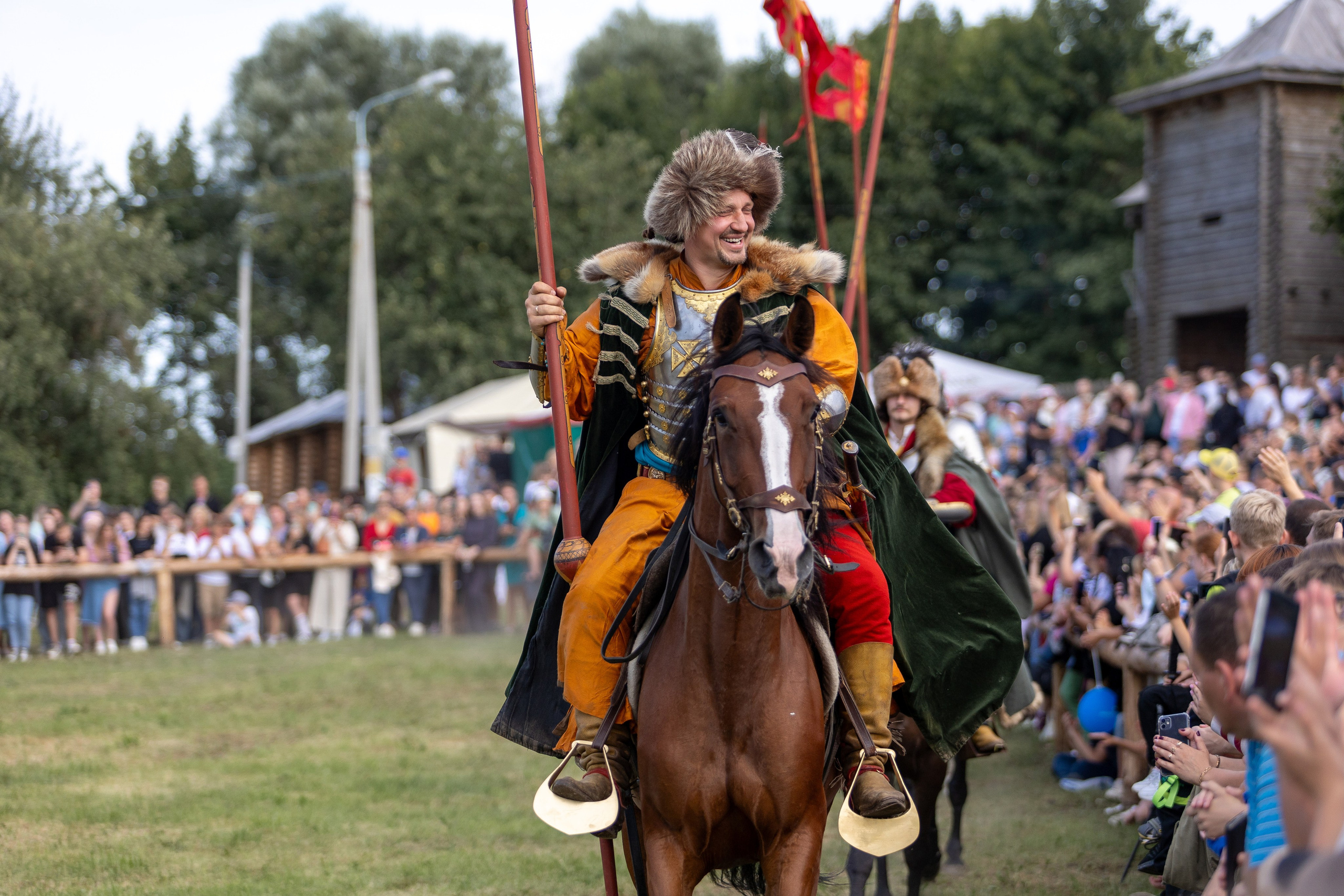 Рыцарский фест. Мстиславль. Профессиональный интерьерный и репортажный фотограф Минск и РБ. Максим Орлов