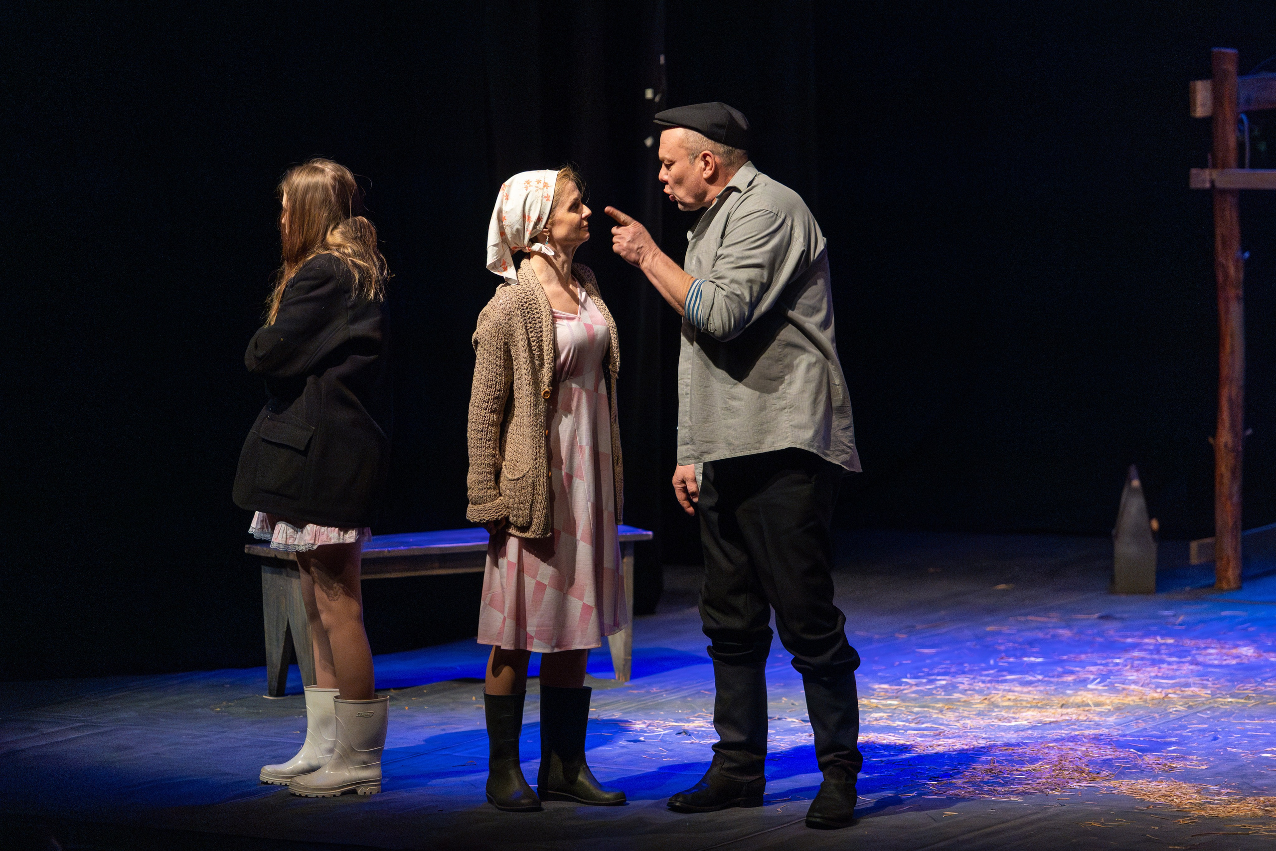 Театр белорусской армии «Очень простая история». Профессиональный интерьерный и репортажный фотограф Минск и РБ. Максим Орлов