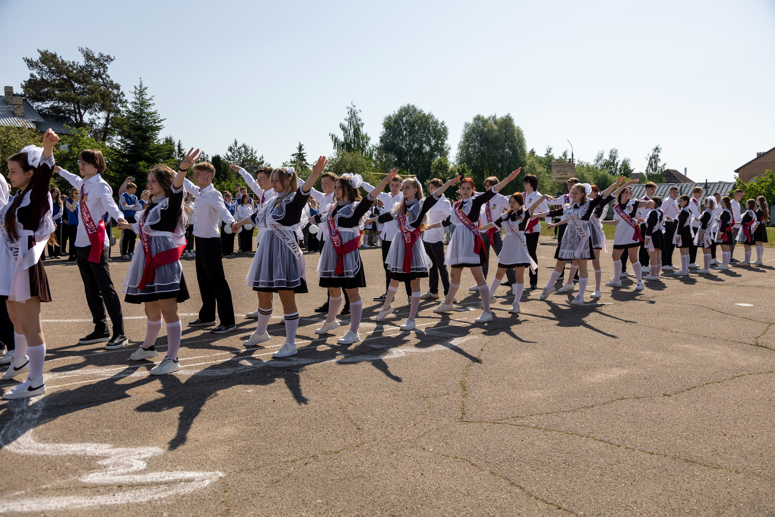 Выпускной в Жодино 2023. Профессиональный интерьерный и репортажный фотограф Минск и РБ. Максим Орлов