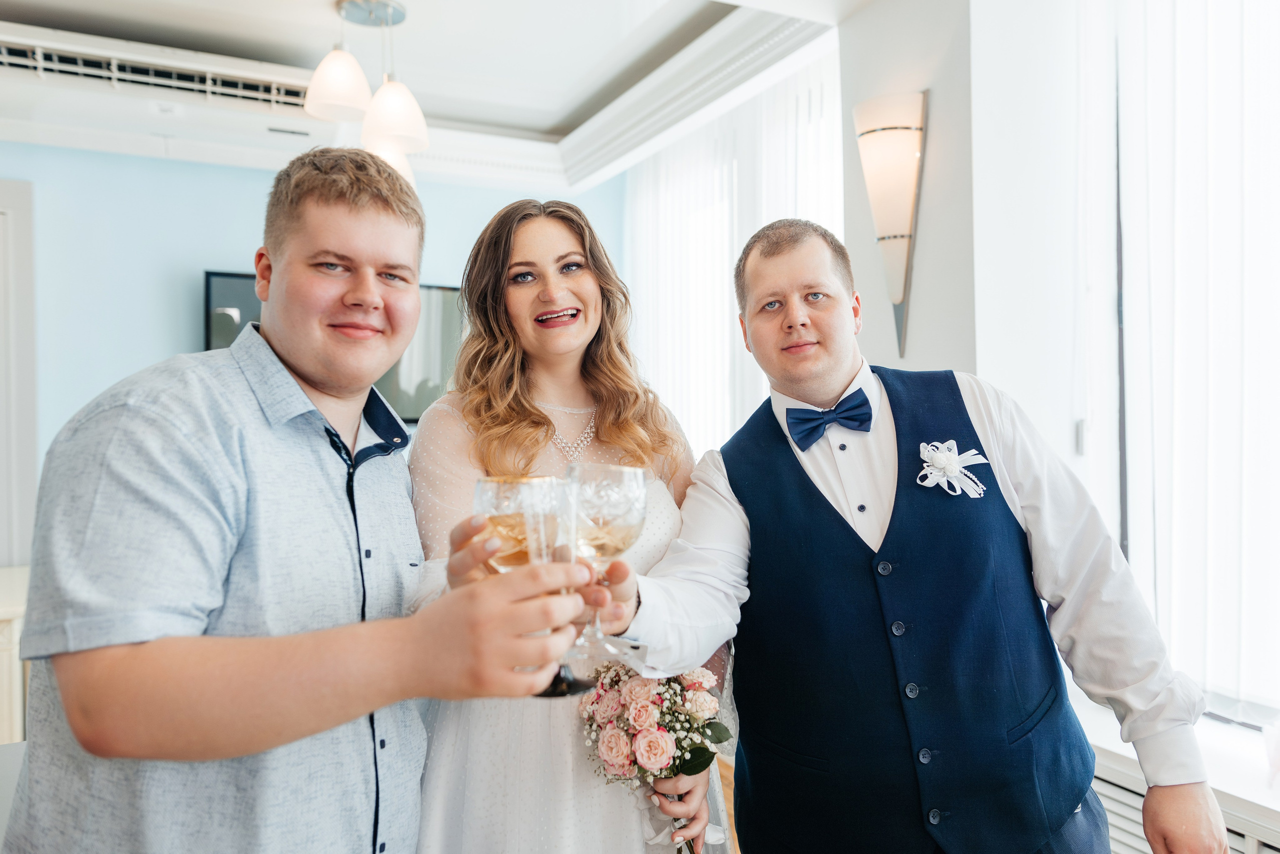 Свадебная фотосессия Рената и Натальи. Профессиональный интерьерный и репортажный фотограф Минск и РБ. Максим Орлов