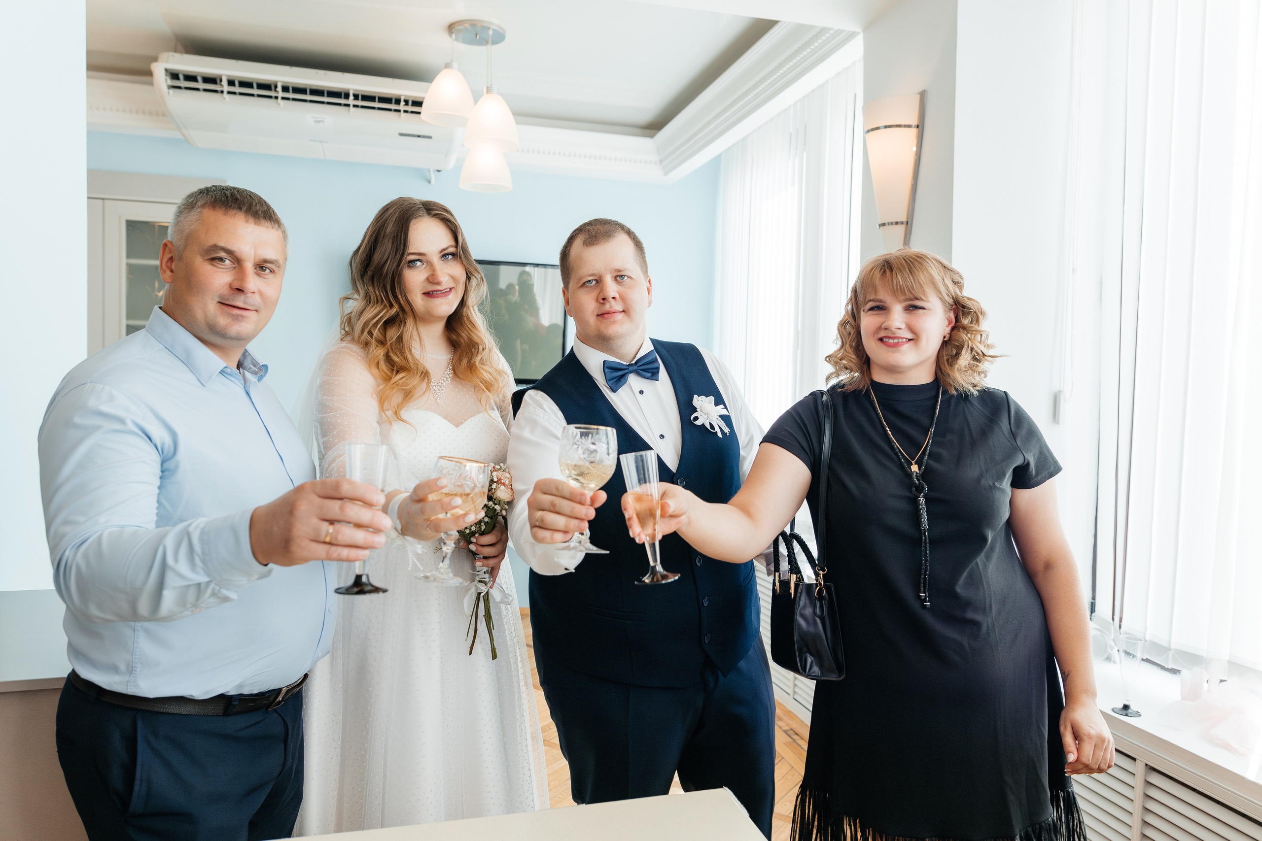 Свадебная фотосессия Рената и Натальи. Профессиональный интерьерный и репортажный фотограф Минск и РБ. Максим Орлов