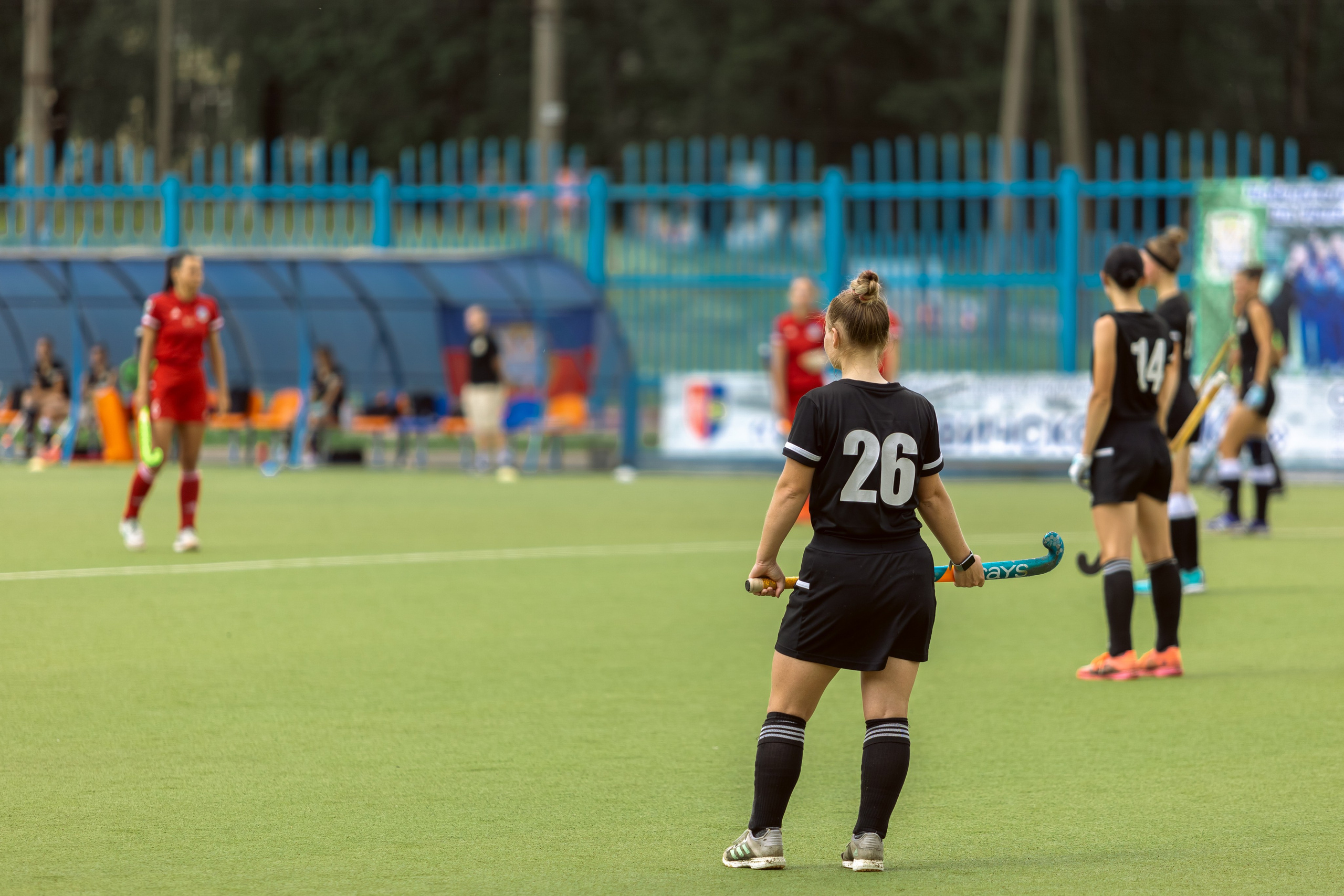Хоккей на траве. Девушки. Минск — Виктория. 16.06.2024. Профессиональный интерьерный и репортажный фотограф Минск и РБ. Максим Орлов