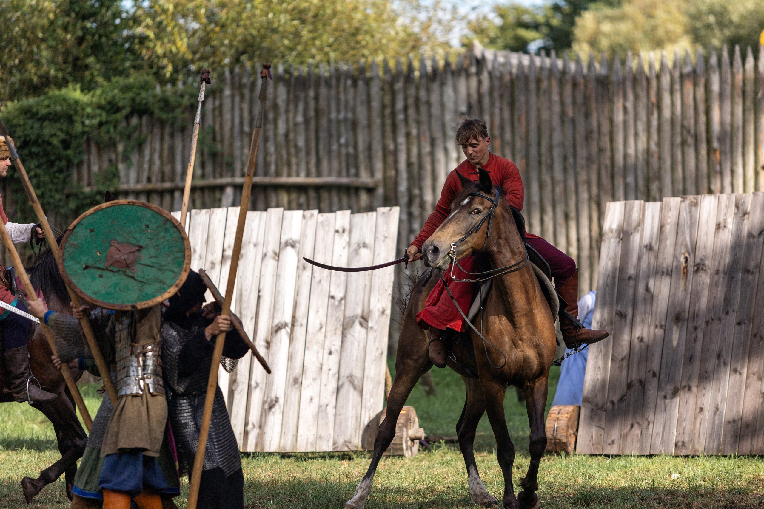 Ежегодный фестиваль средневековья в Дукоре. Профессиональный интерьерный и репортажный фотограф Минск и РБ. Максим Орлов