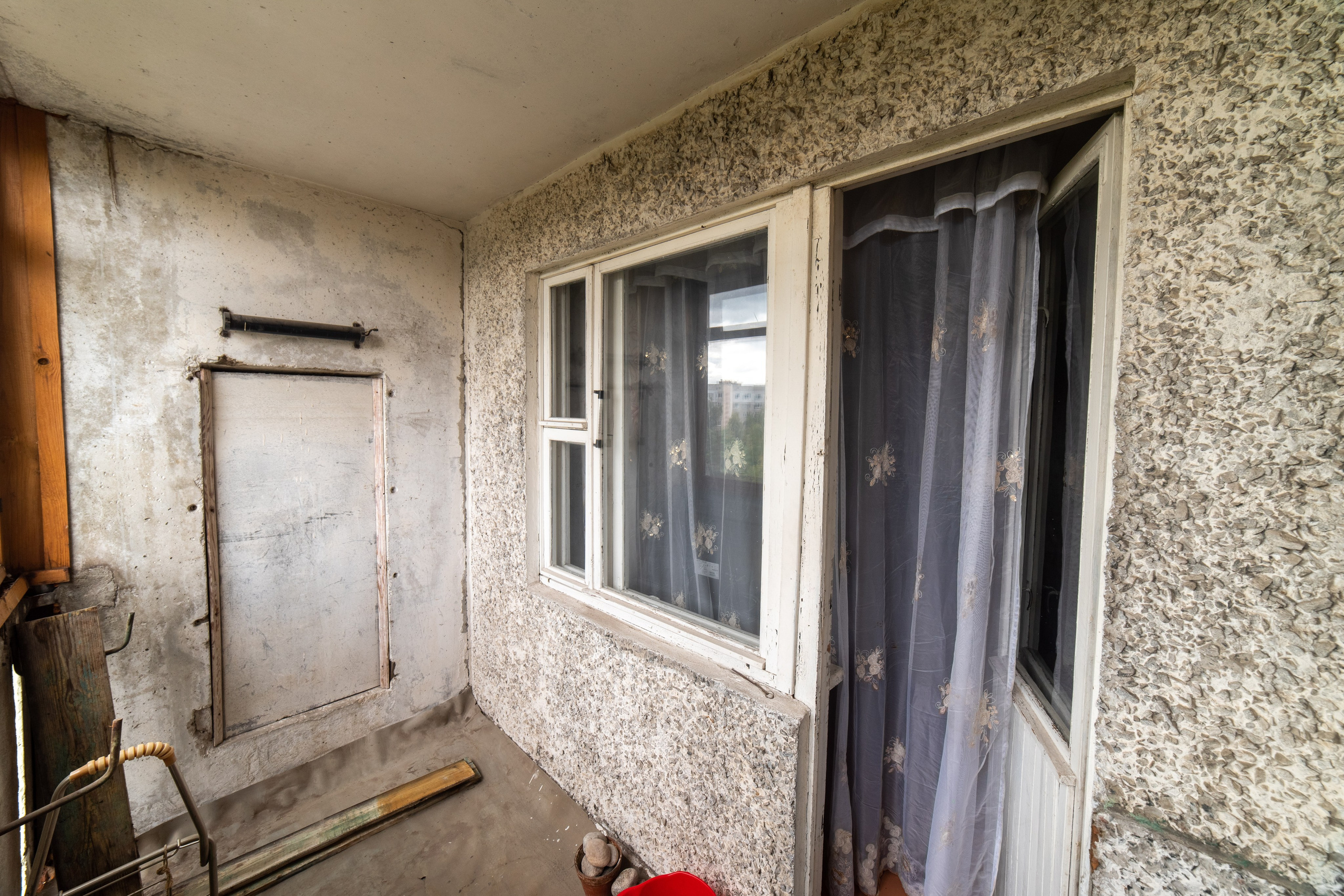 Пр. Газеты Звезда. Слабонервным не смотреть.Суперэконом вариант. Профессиональный интерьерный и репортажный фотограф Минск и РБ. Максим Орлов