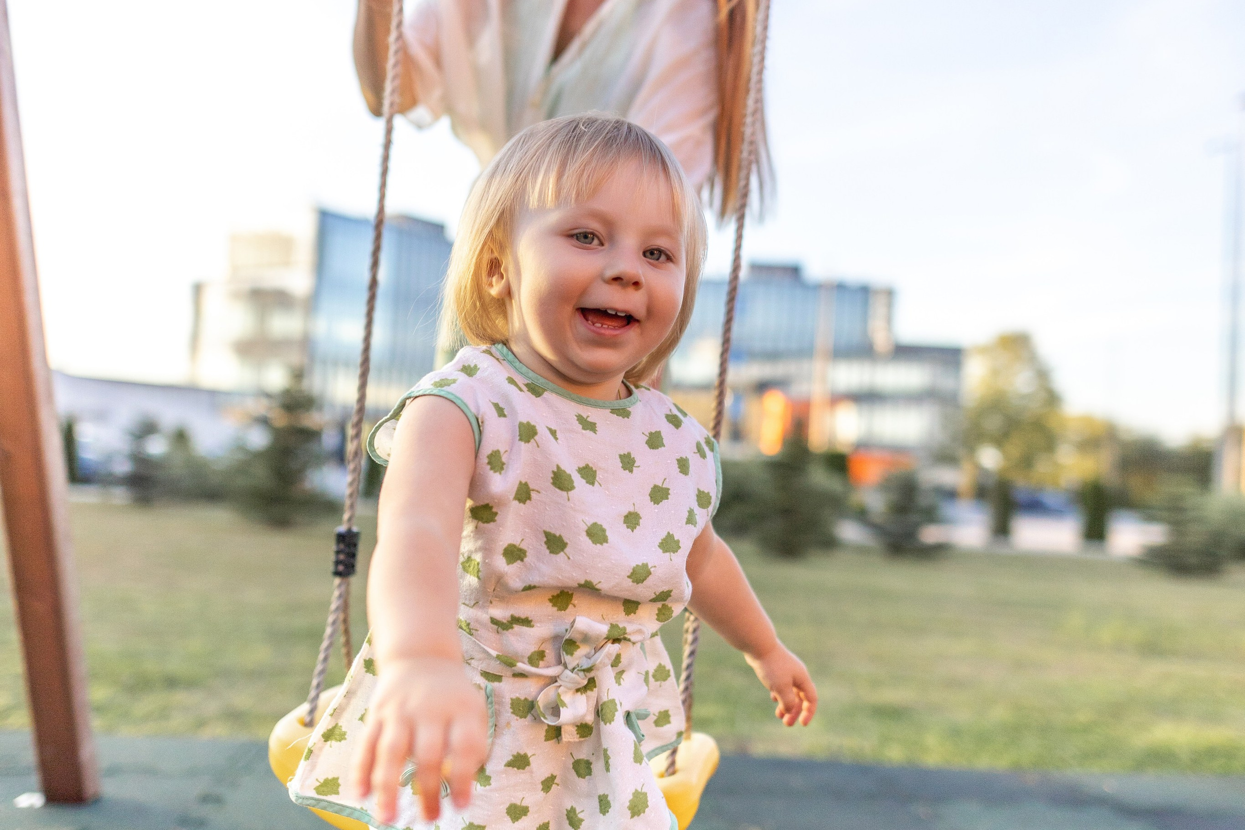 Детская живая фотосессия. Профессиональный интерьерный и репортажный фотограф Минск и РБ. Максим Орлов