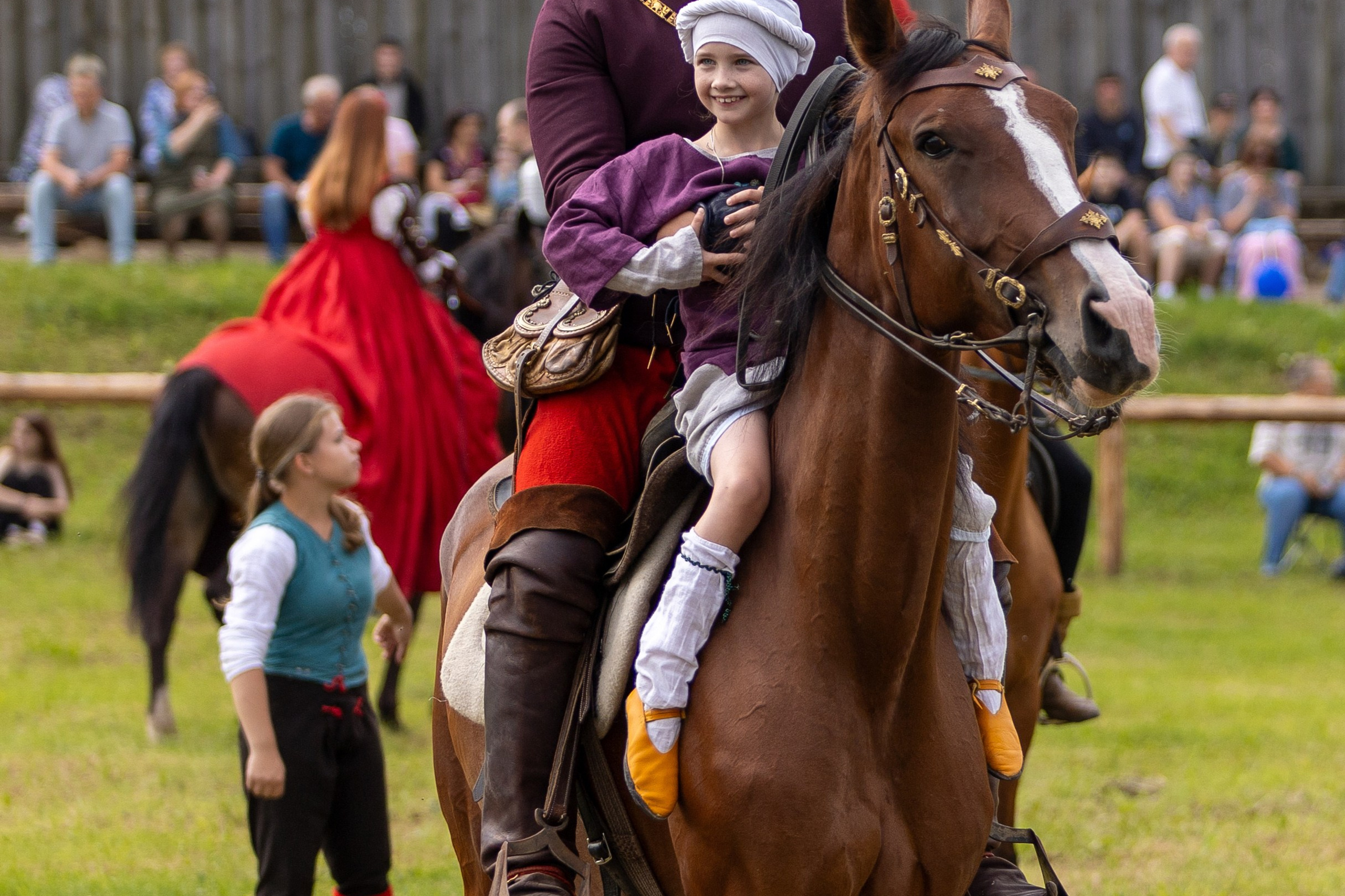 Рыцарский фест. Мстиславль. Профессиональный интерьерный и репортажный фотограф Минск и РБ. Максим Орлов