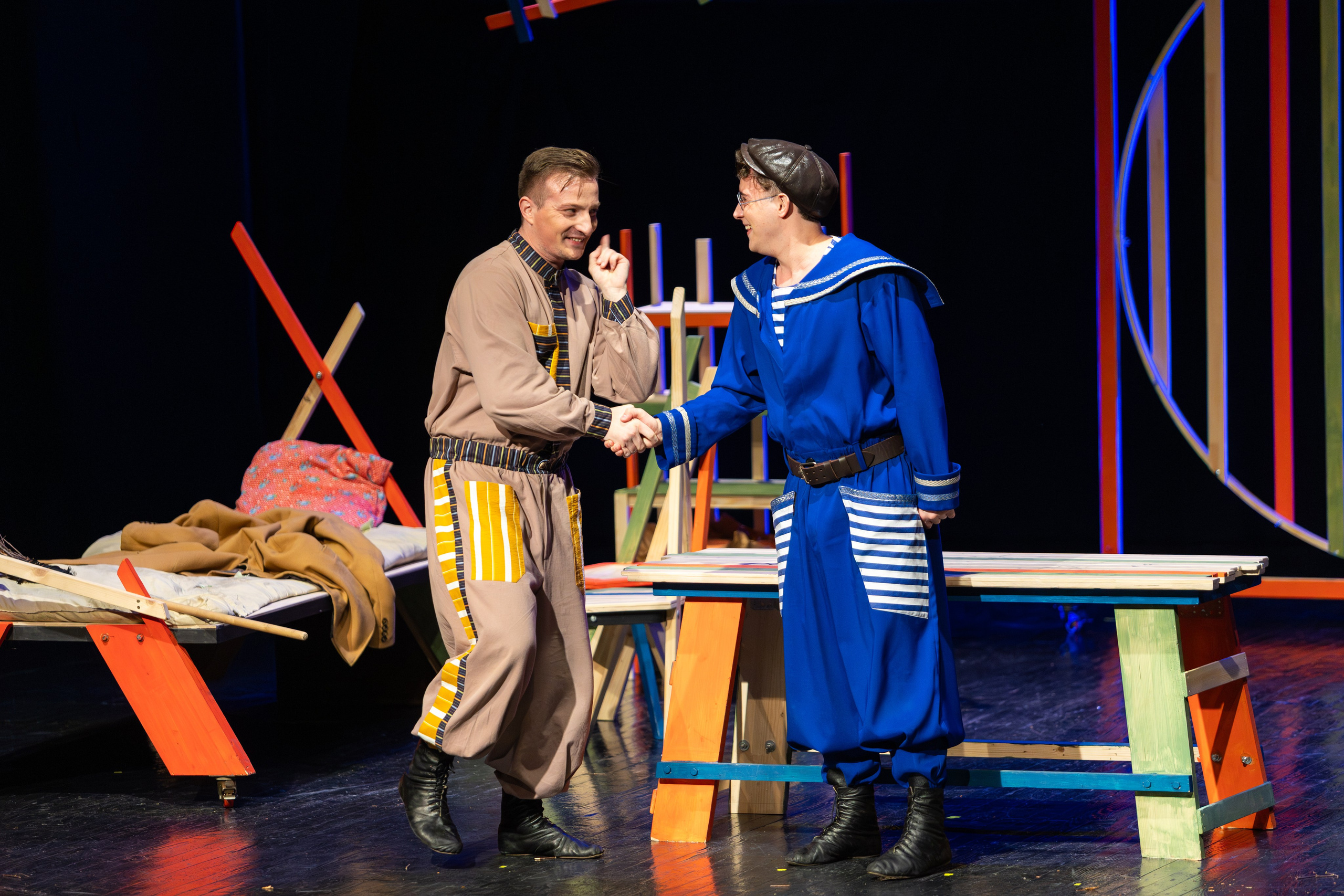 Квадратура круга. Профессиональный интерьерный и репортажный фотограф Минск и РБ. Максим Орлов