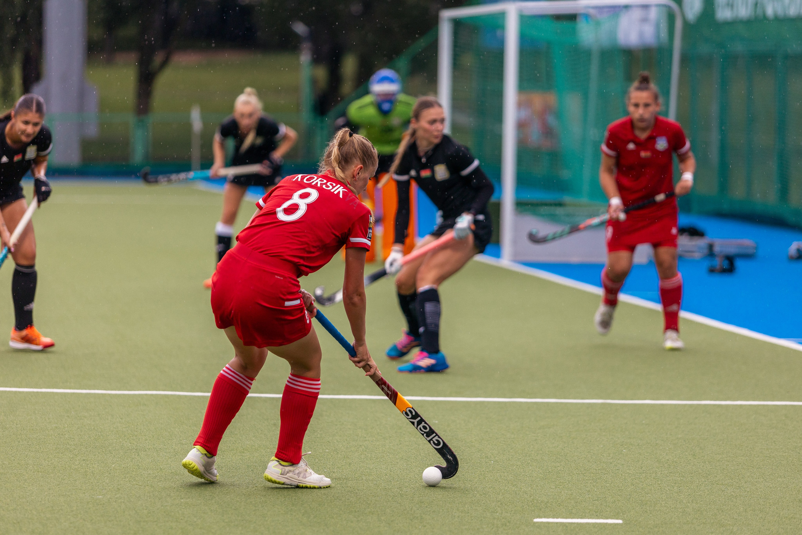Хоккей на траве. Девушки. ХК Минск — ХК Виктория (Смолевичи) 10.06.2024. Профессиональный интерьерный и репортажный фотограф Минск и РБ. Максим Орлов