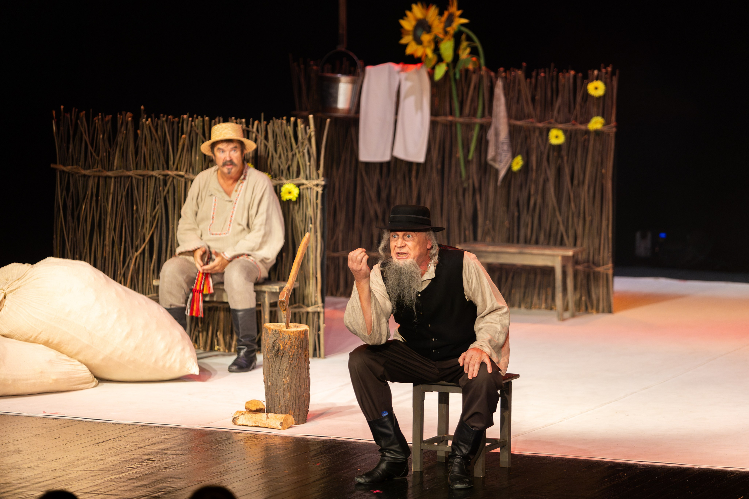 Новый театр «Камедыя». Профессиональный интерьерный и репортажный фотограф Минск и РБ. Максим Орлов