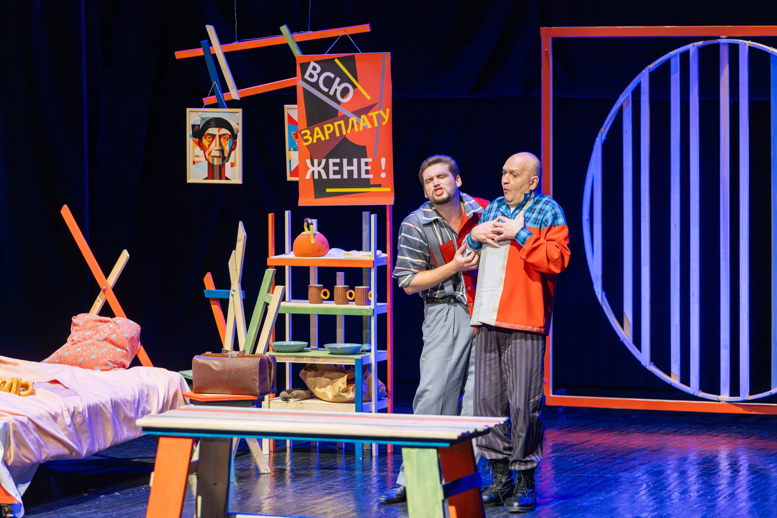 Квадратура круга. Профессиональный интерьерный и репортажный фотограф Минск и РБ. Максим Орлов