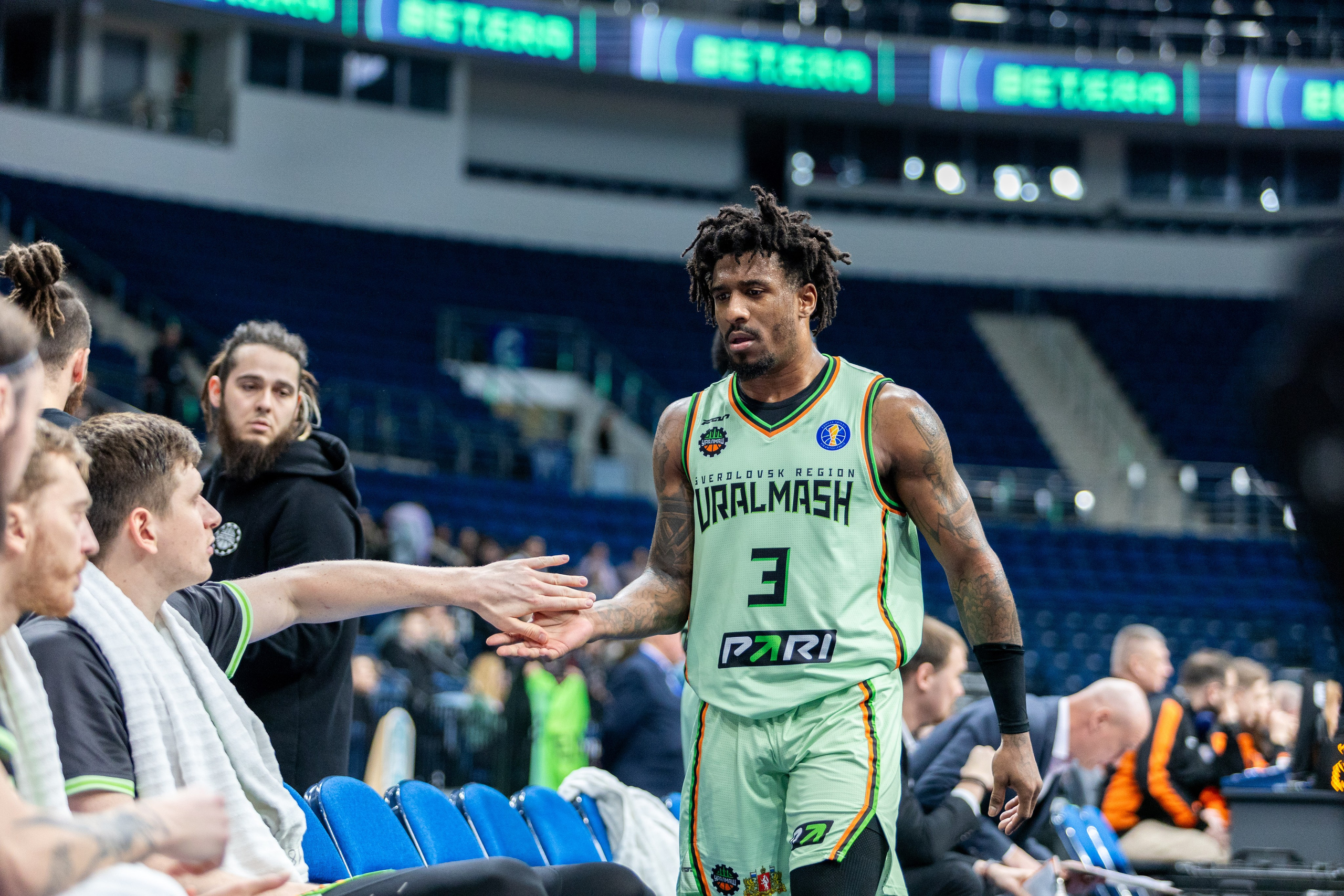 Баскетбол. Лучшие кадры. Минск — Уралмаш 13.02.2024. Профессиональный интерьерный и репортажный фотограф Минск и РБ. Максим Орлов