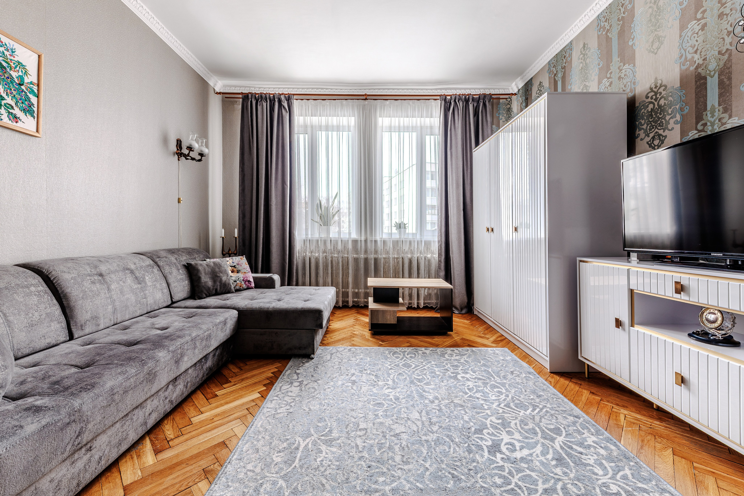 Квартира для сдачи посуточно по ул. Купалы 11. Профессиональный интерьерный и репортажный фотограф Минск и РБ. Максим Орлов