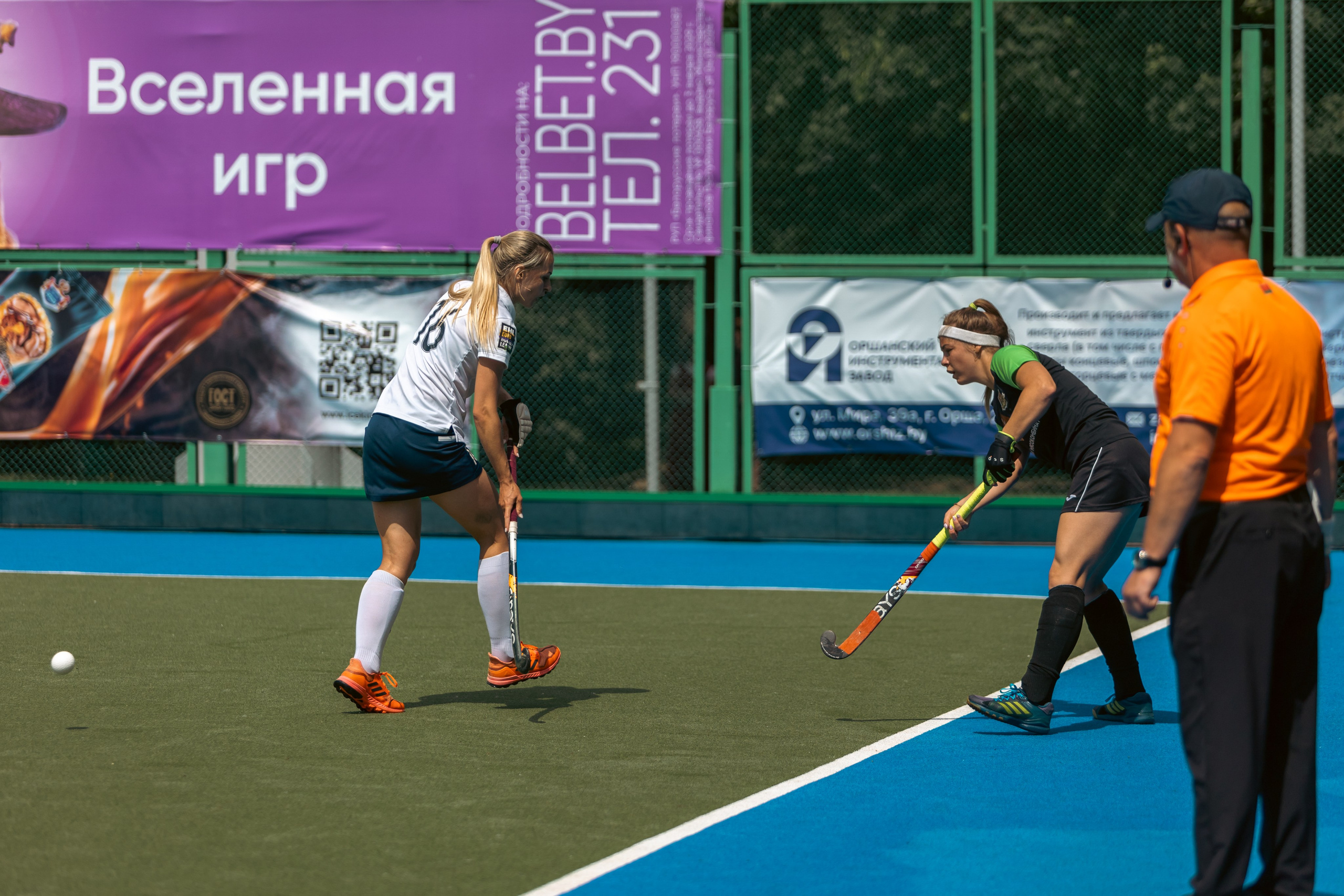 Хоккей на траве. Девушки. Минск — Текстильщик 29.052024. Профессиональный интерьерный и репортажный фотограф Минск и РБ. Максим Орлов