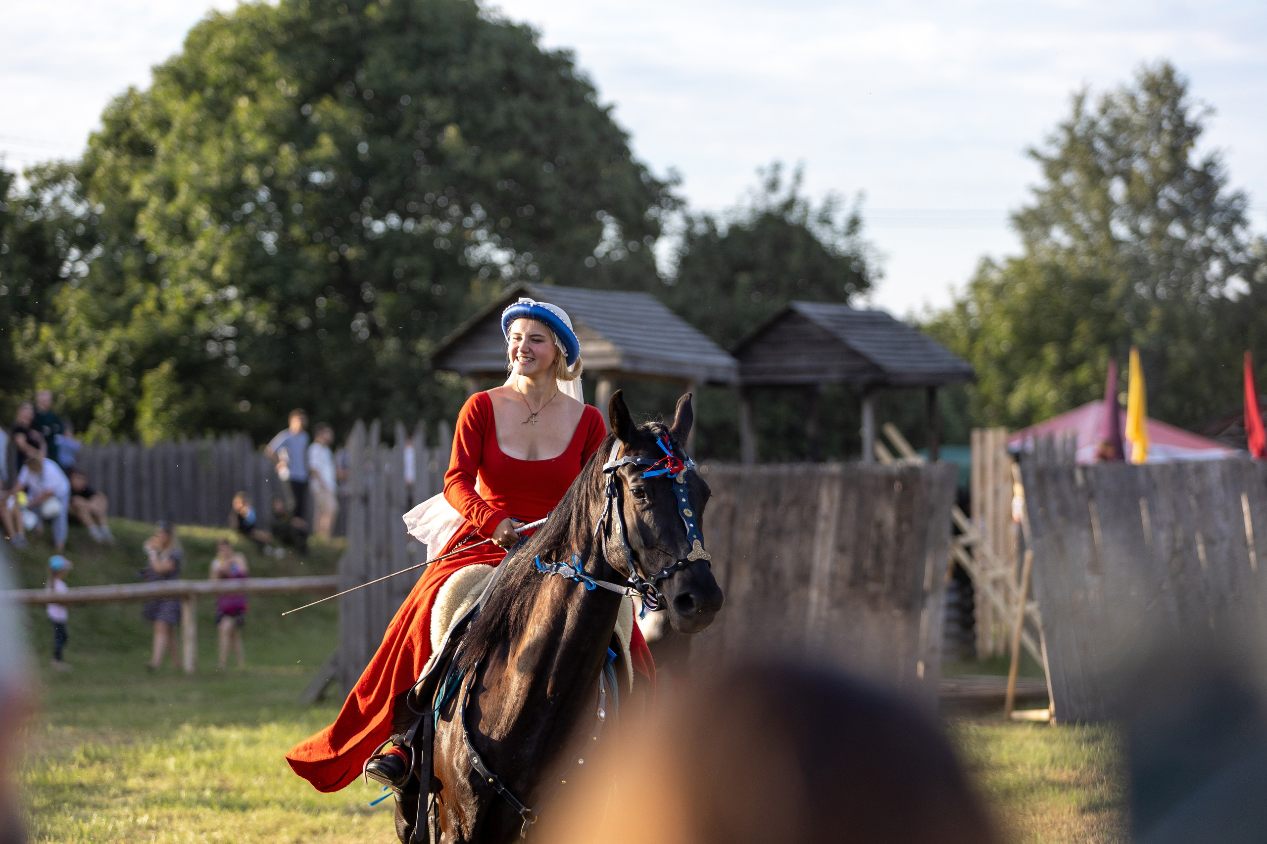 Рыцарский фест. Мстиславль. Профессиональный интерьерный и репортажный фотограф Минск и РБ. Максим Орлов