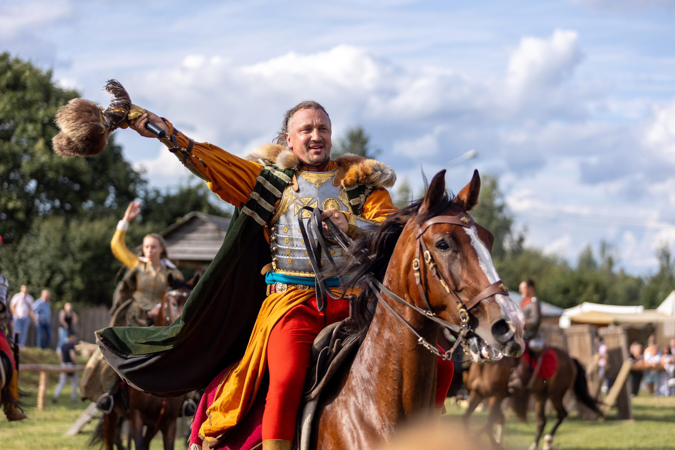 Рыцарский фест. Мстиславль. Профессиональный интерьерный и репортажный фотограф Минск и РБ. Максим Орлов