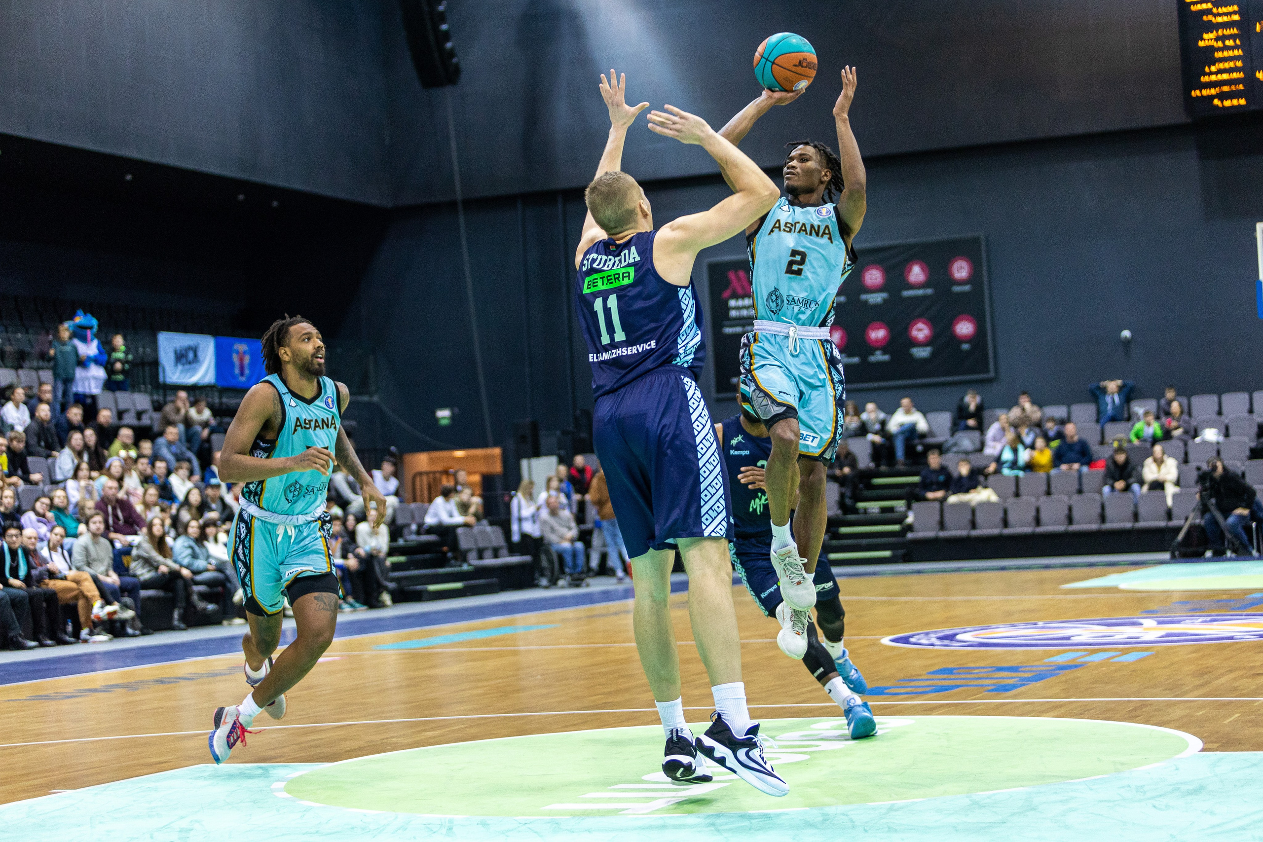 Спортивный фотограф. Минск и РБ. Профессиональный интерьерный и репортажный фотограф Минск и РБ. Максим Орлов