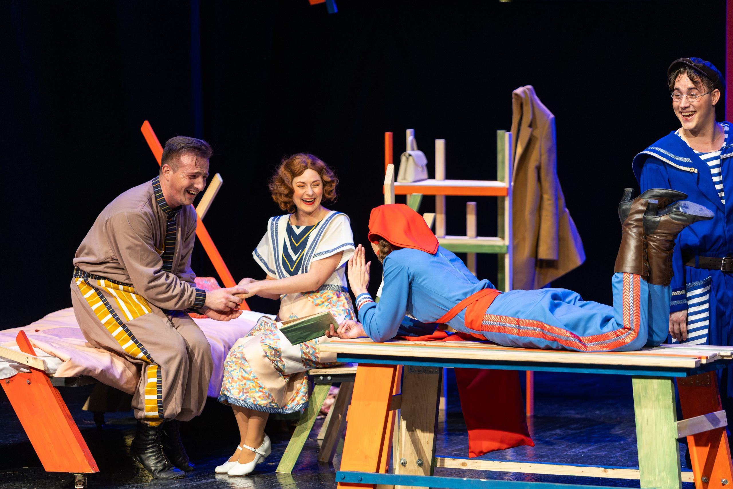 Квадратура круга. Профессиональный интерьерный и репортажный фотограф Минск и РБ. Максим Орлов