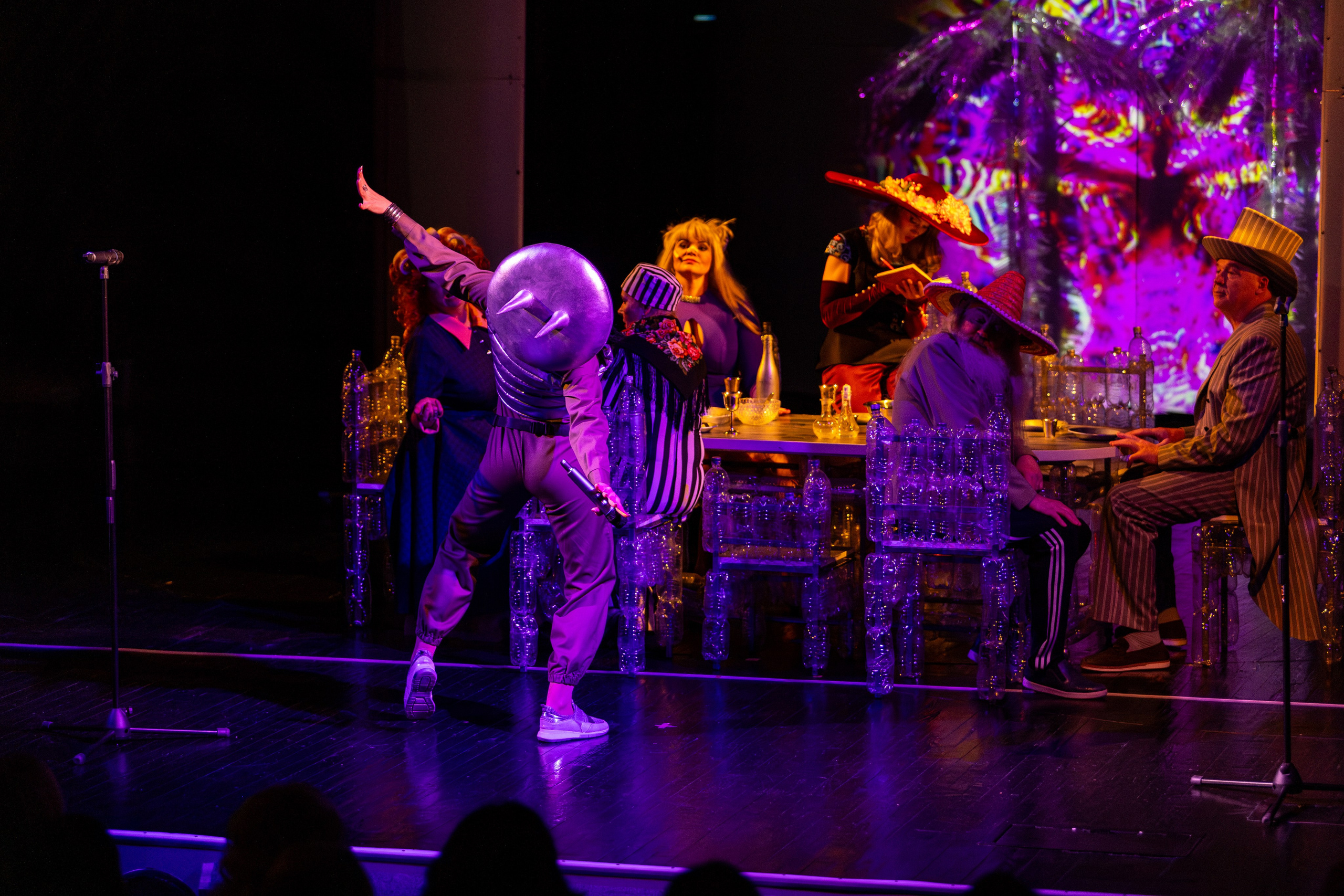 Новый театр «Нобелевская неделя». Профессиональный интерьерный и репортажный фотограф Минск и РБ. Максим Орлов