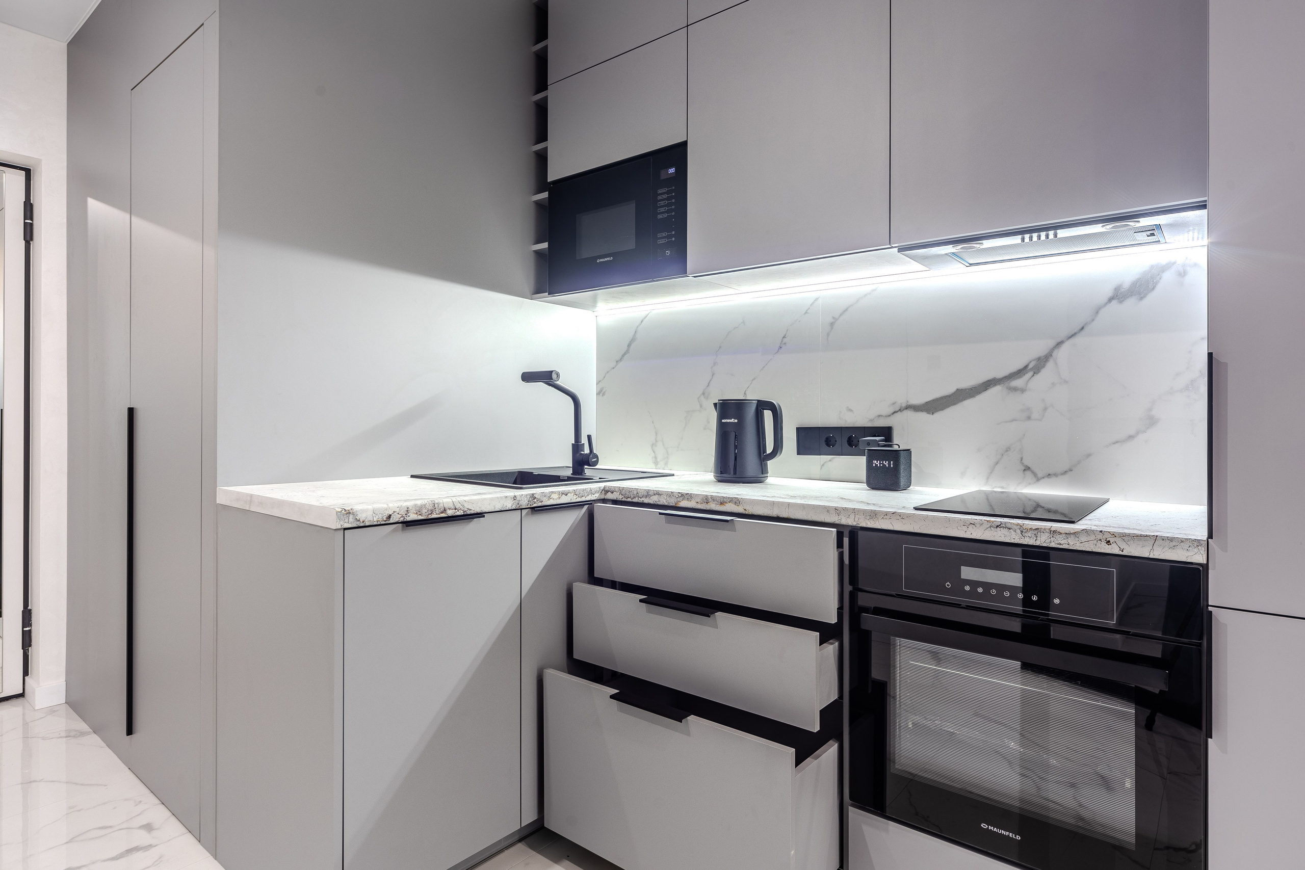 Савицкого 8. Для продажи. Профессиональный интерьерный и репортажный фотограф Минск и РБ. Максим Орлов