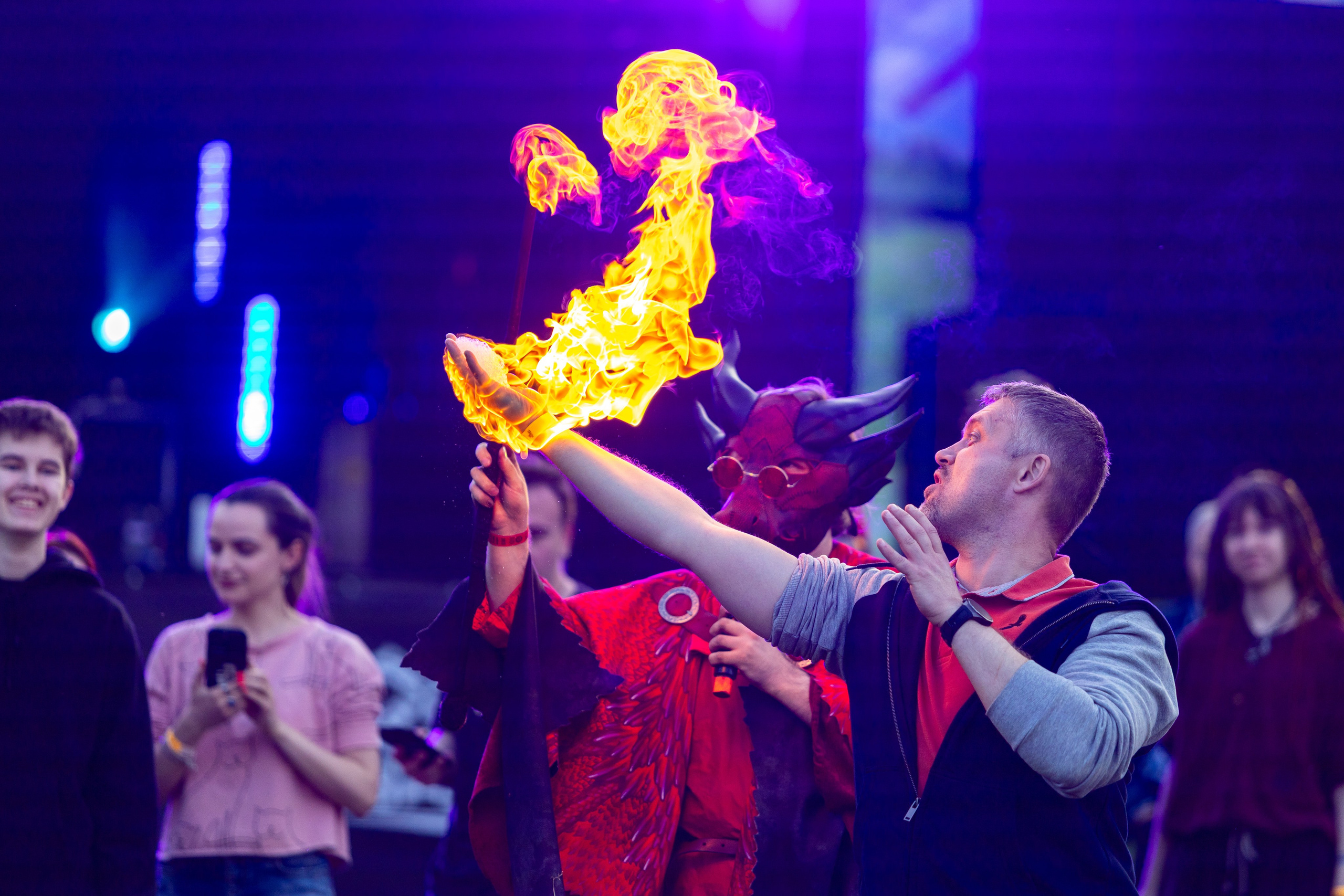 Свята сонца. Профессиональный интерьерный и репортажный фотограф Минск и РБ. Максим Орлов