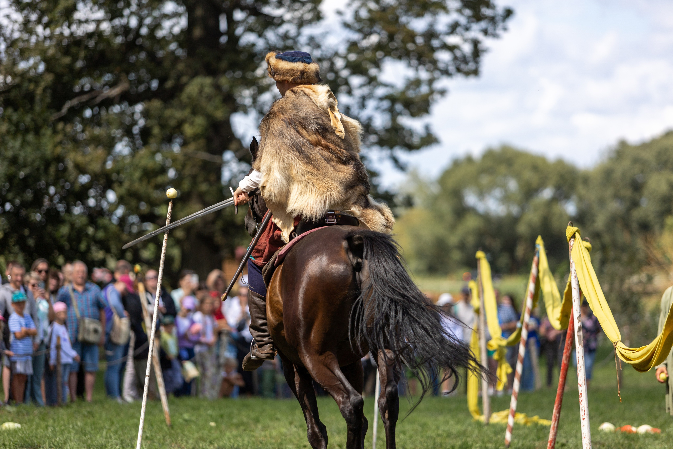 Ежегодный фестиваль средневековья в Дукоре. Профессиональный интерьерный и репортажный фотограф Минск и РБ. Максим Орлов