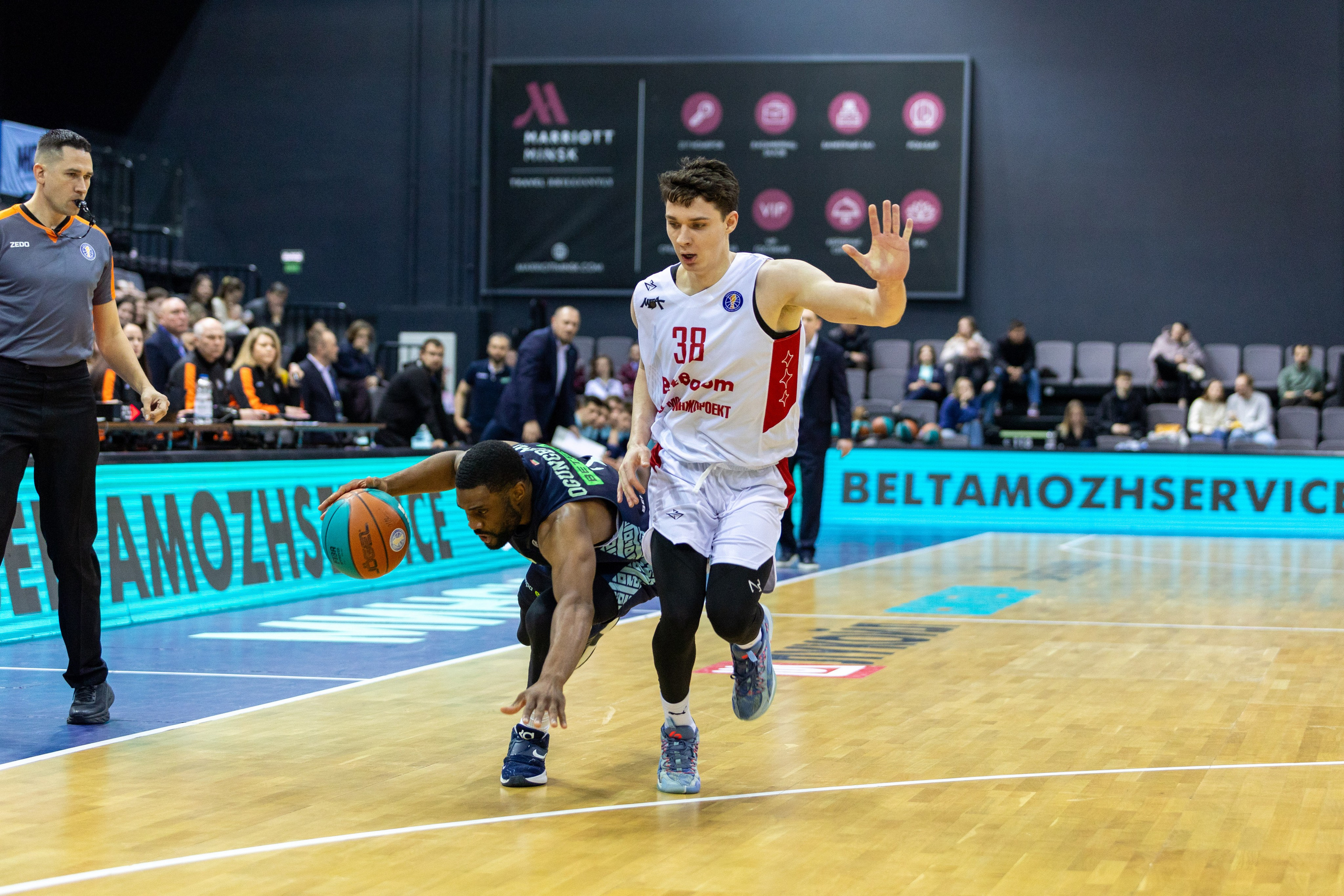 Баскетбол. Минск — MBA. 09.03.2024. Профессиональный интерьерный и репортажный фотограф Минск и РБ. Максим Орлов