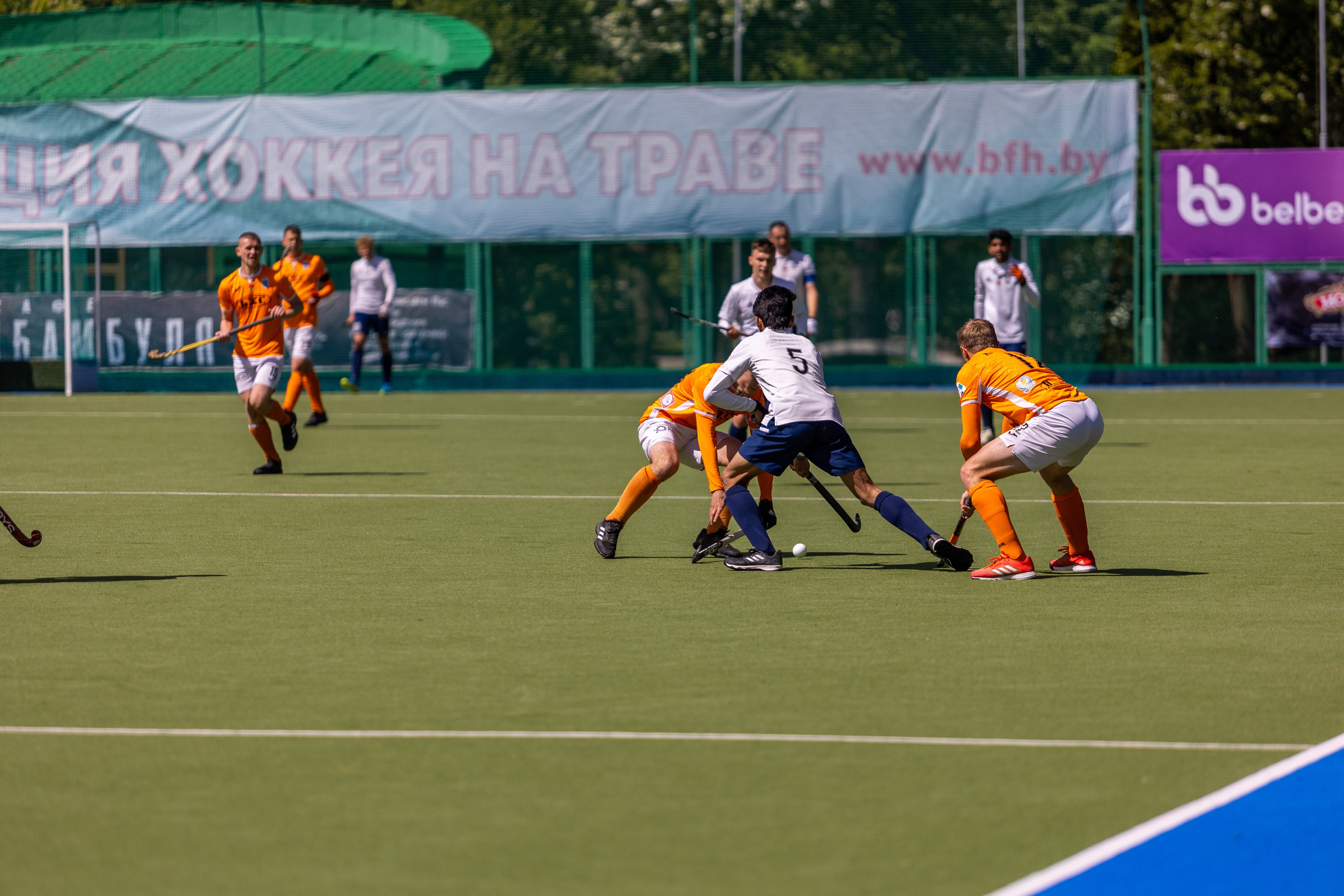 Хоккей на траве. ХК Минск — СК Строитель 12.05.2024. Профессиональный интерьерный и репортажный фотограф Минск и РБ. Максим Орлов