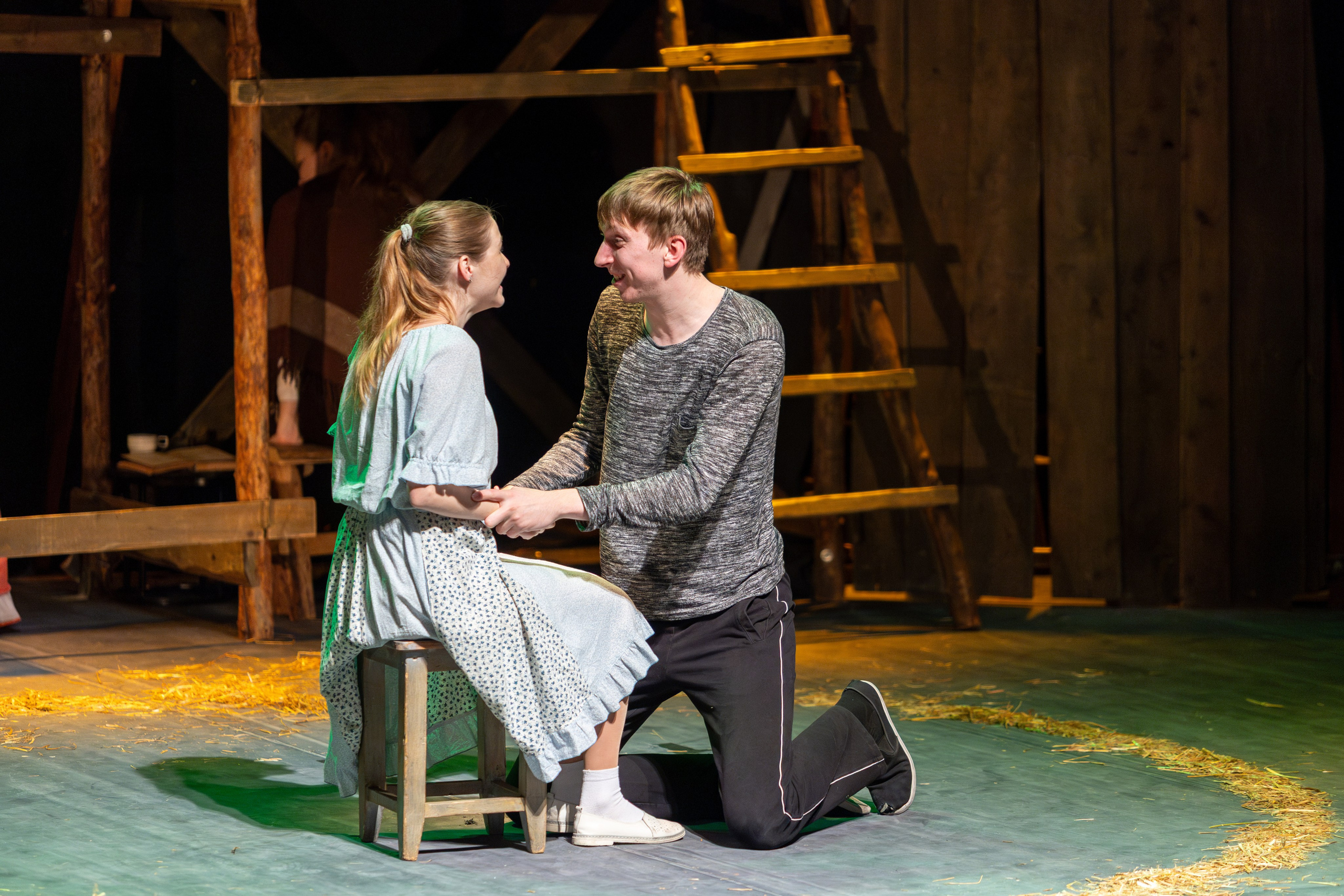 Театр белорусской армии «Очень простая история». Профессиональный интерьерный и репортажный фотограф Минск и РБ. Максим Орлов