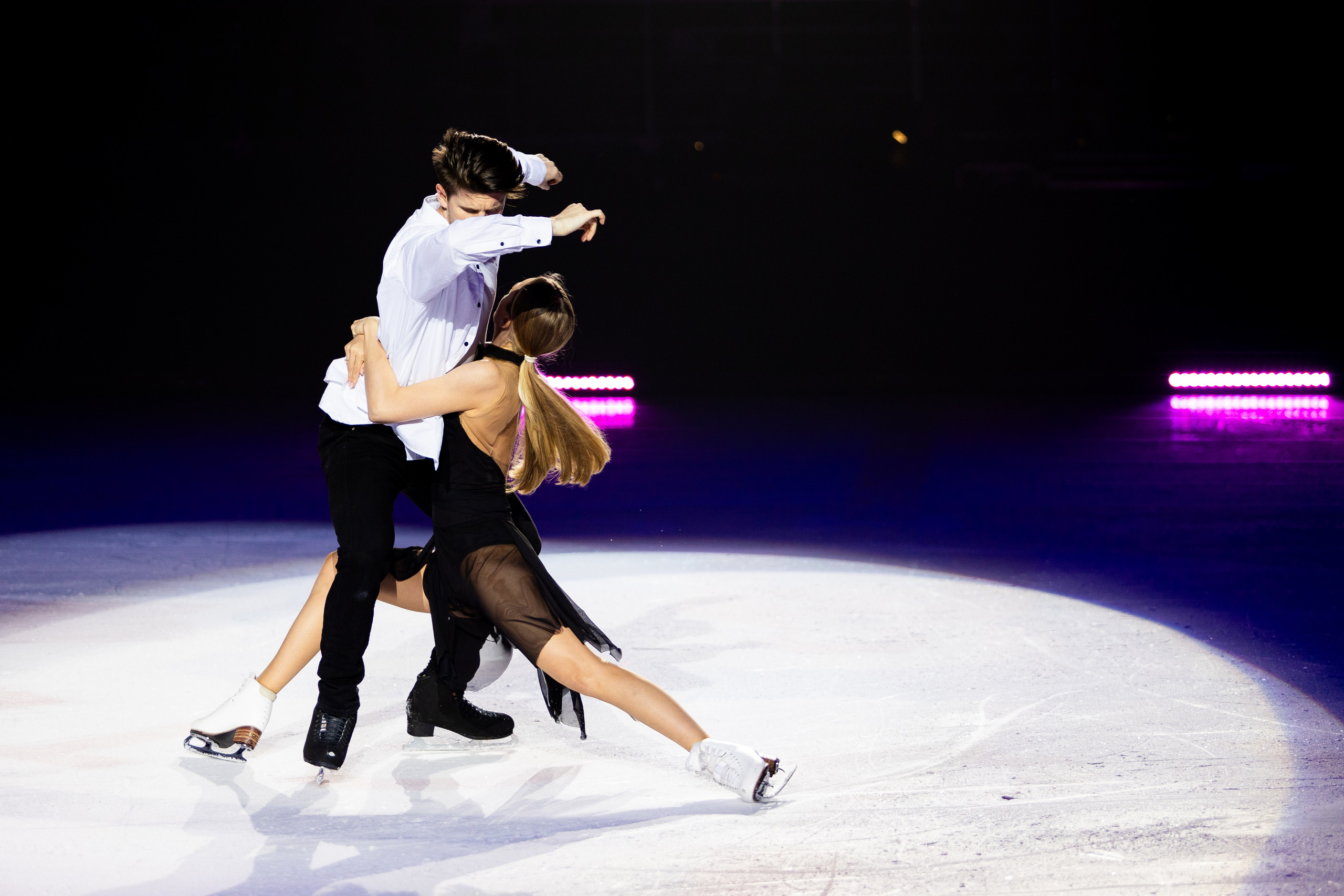 Ледовое шоу Ильи Авербуха 30.03.2024. Профессиональный интерьерный и репортажный фотограф Минск и РБ. Максим Орлов