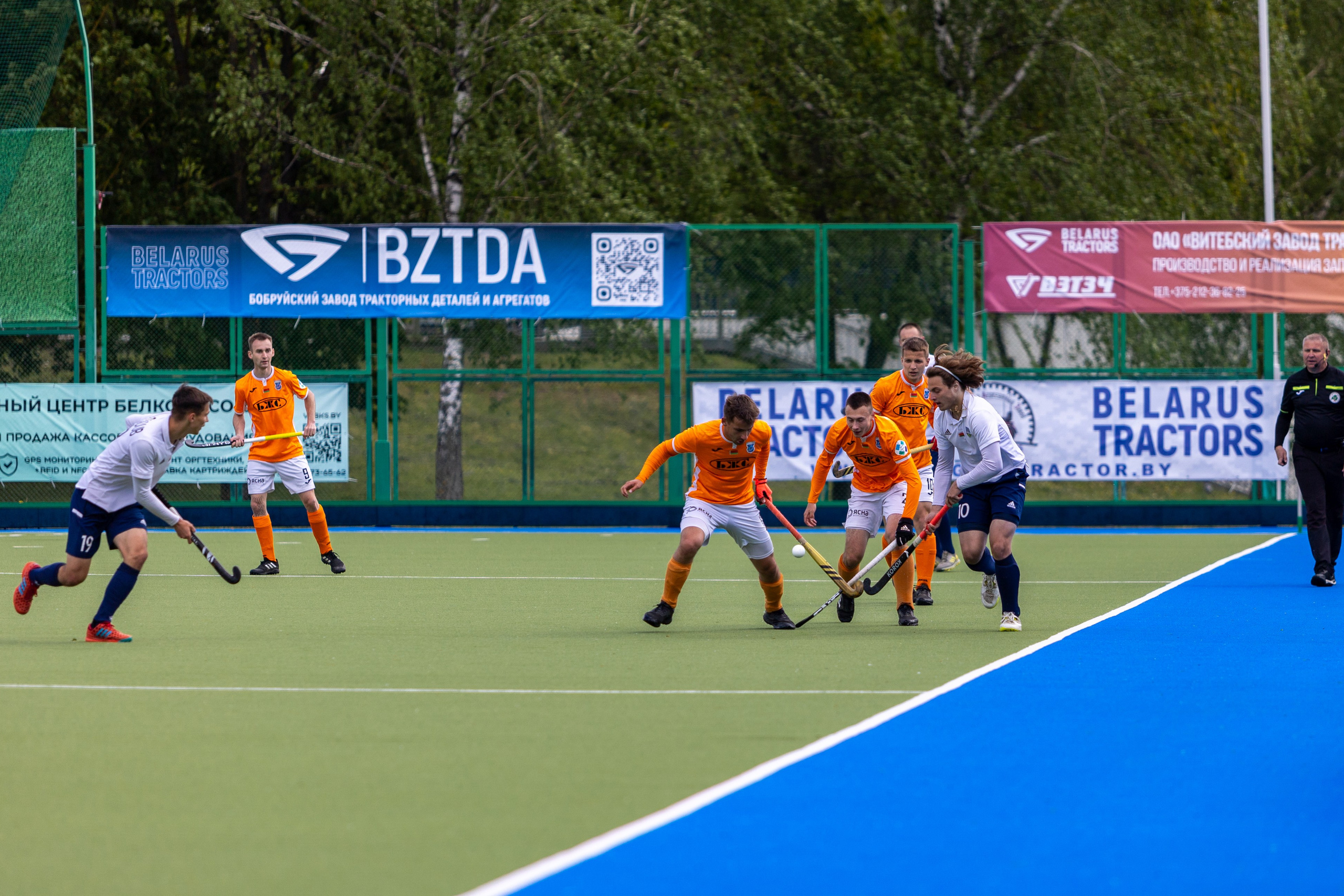 Хоккей на траве. ХК Минск — СК Строитель 11.05.2024. Профессиональный интерьерный и репортажный фотограф Минск и РБ. Максим Орлов