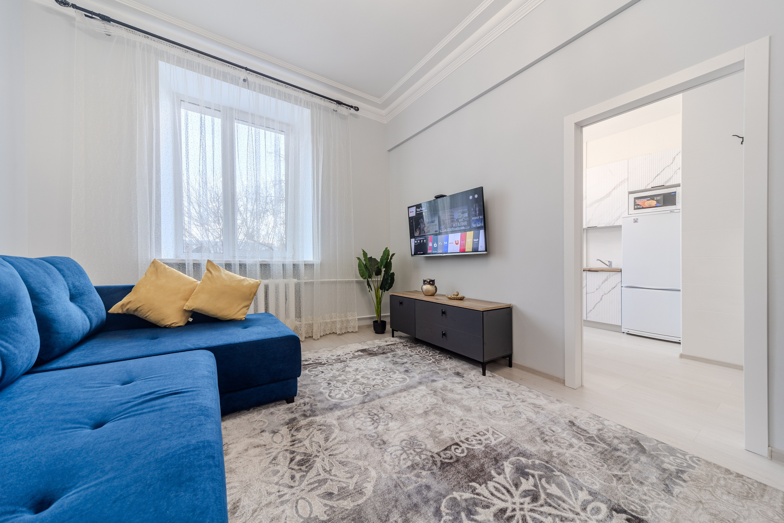 Пр. Независимости 44. Профессиональный интерьерный и репортажный фотограф Минск и РБ. Максим Орлов