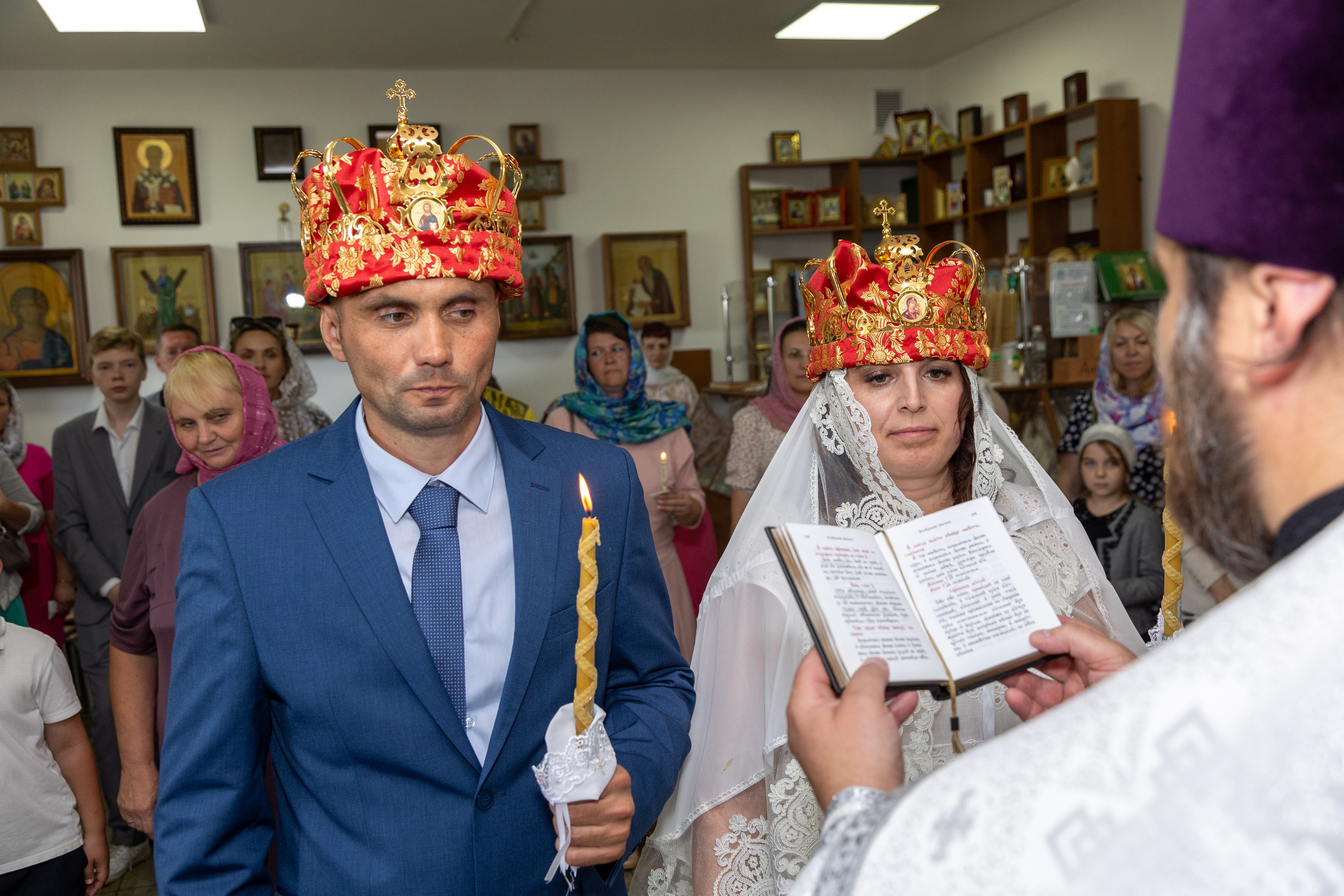 Венчание Михаила и Ольги. Профессиональный интерьерный и репортажный фотограф Минск и РБ. Максим Орлов