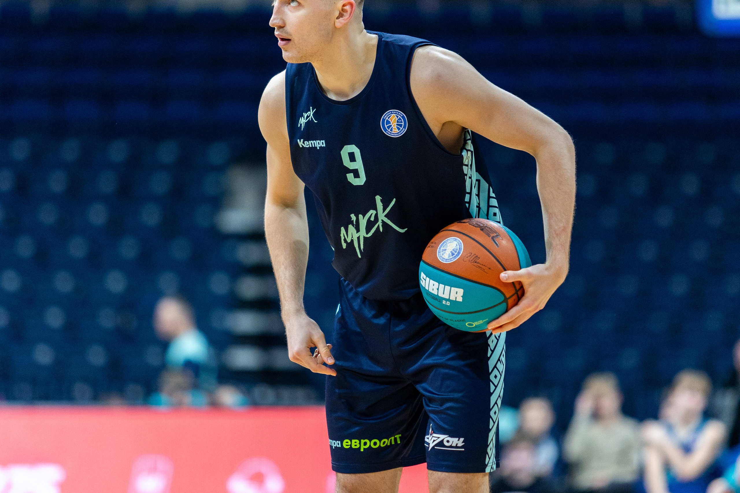 Баскетбол. Лучшие кадры. Минск — Уралмаш 13.02.2024. Профессиональный интерьерный и репортажный фотограф Минск и РБ. Максим Орлов