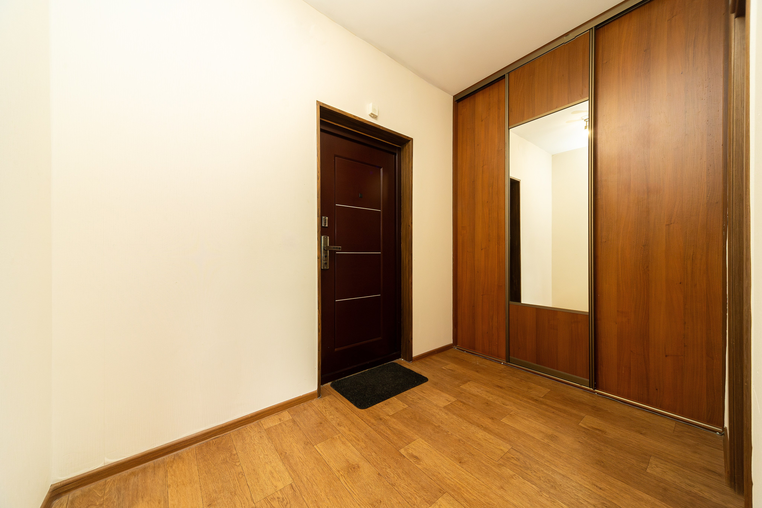 Пр. Победителей 129. Профессиональный интерьерный и репортажный фотограф Минск и РБ. Максим Орлов