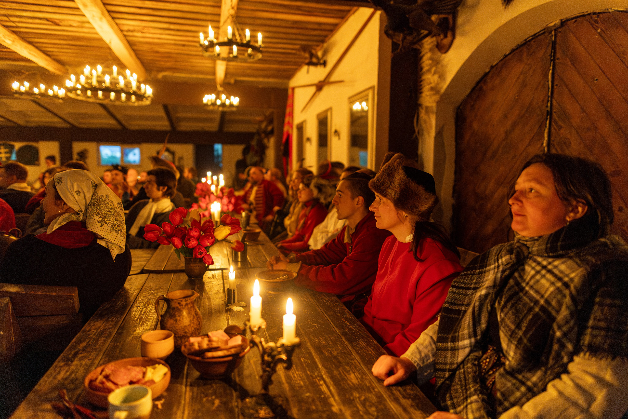 Золотая шпора. Огнем и мечем. День второй. Вылазка в лес. Штурм фортеции. Княжеский пир. Профессиональный интерьерный и репортажный фотограф Минск и РБ. Максим Орлов