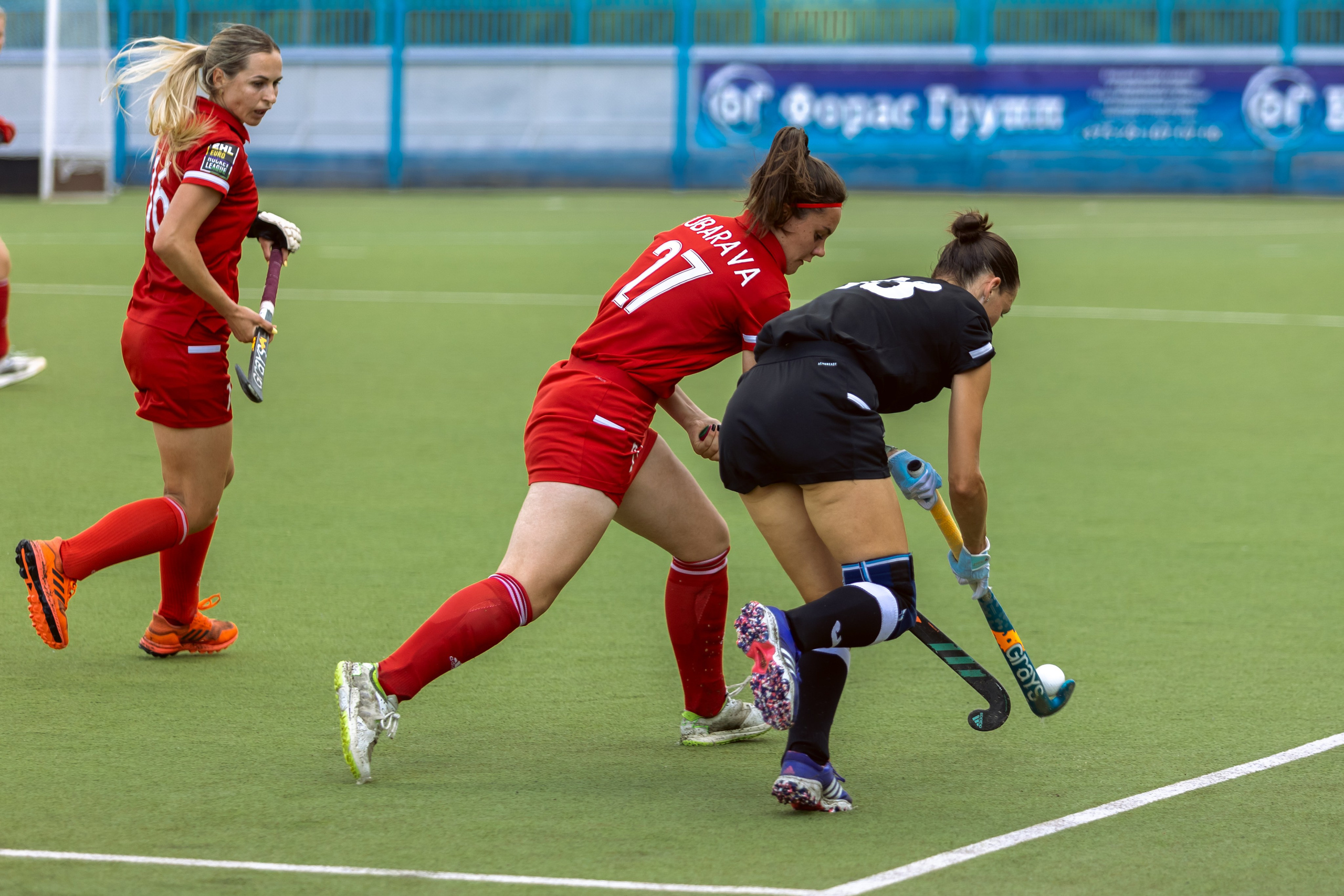 Хоккей на траве. Девушки. Минск — Виктория. 16.06.2024. Профессиональный интерьерный и репортажный фотограф Минск и РБ. Максим Орлов