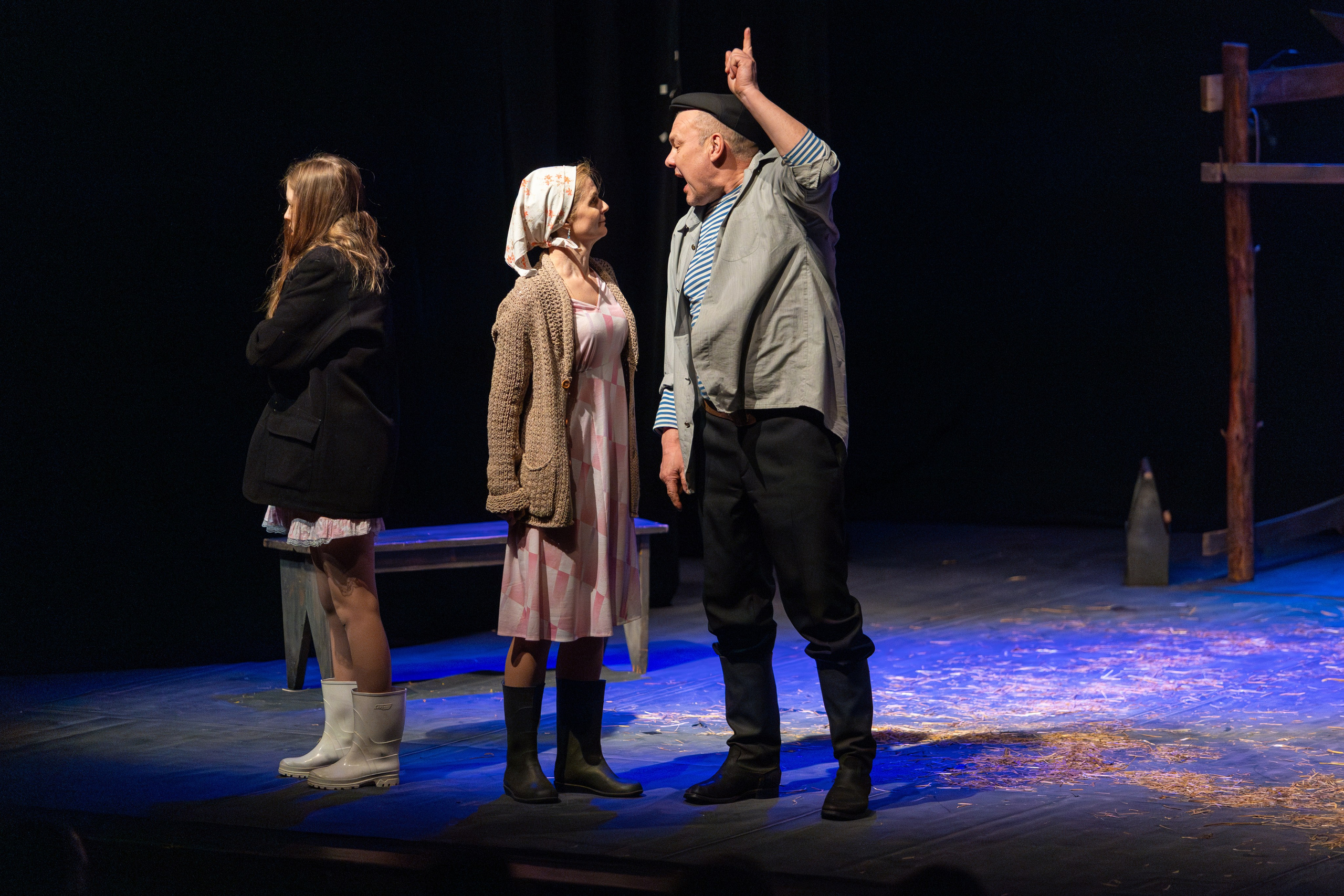 Театр белорусской армии «Очень простая история». Профессиональный интерьерный и репортажный фотограф Минск и РБ. Максим Орлов