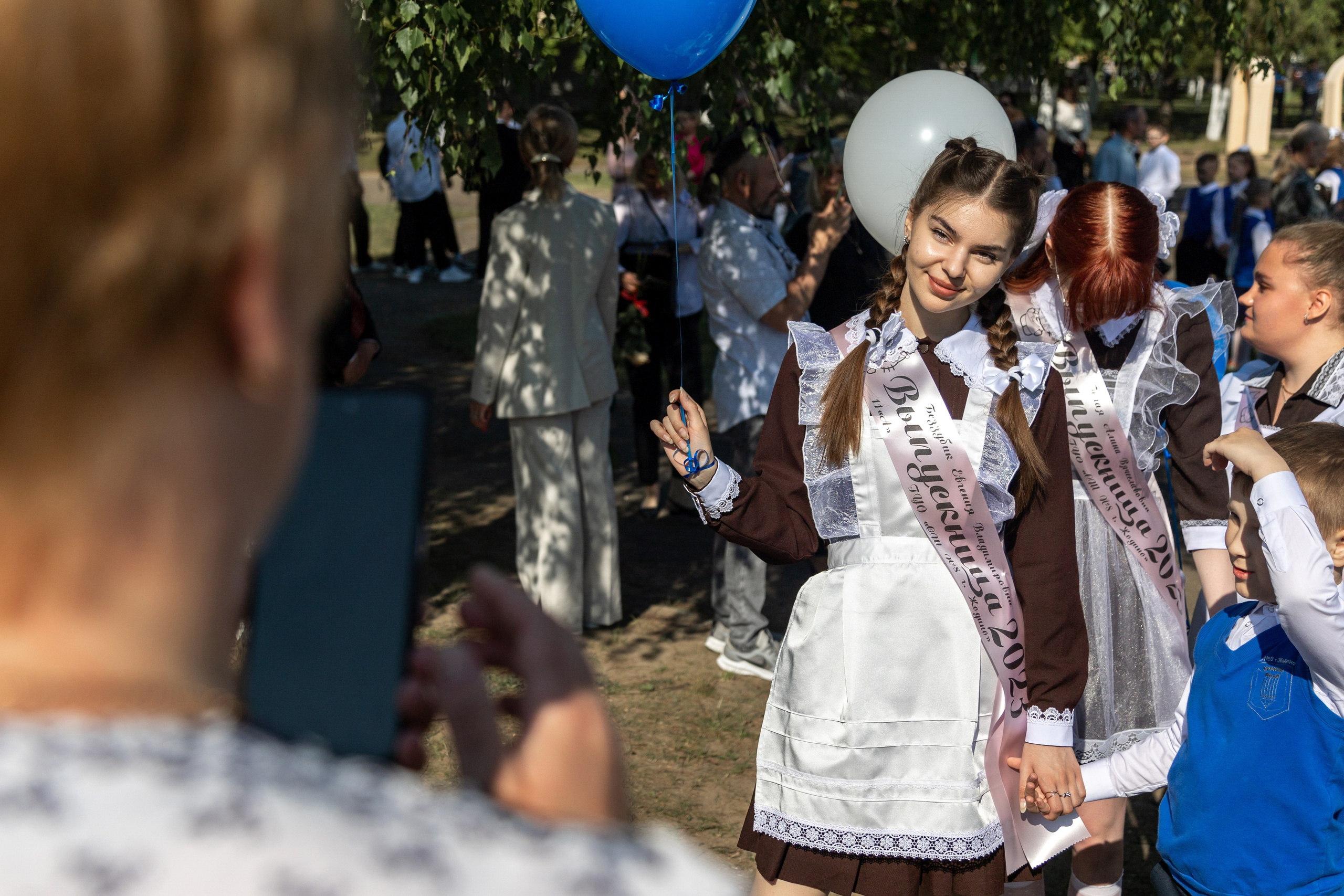 Выпускной в Жодино 2023. Профессиональный интерьерный и репортажный фотограф Минск и РБ. Максим Орлов