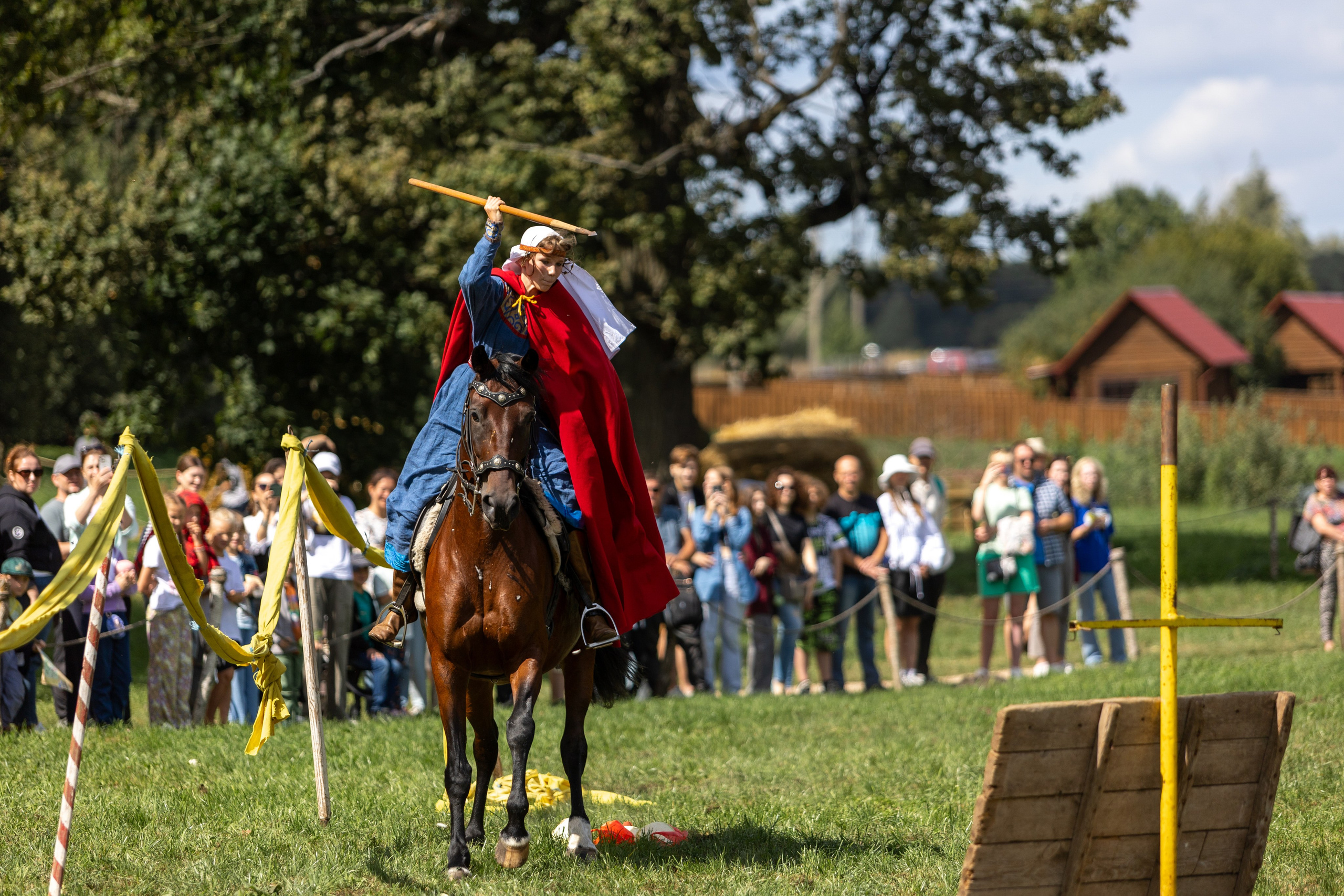 Ежегодный фестиваль средневековья в Дукоре. Профессиональный интерьерный и репортажный фотограф Минск и РБ. Максим Орлов