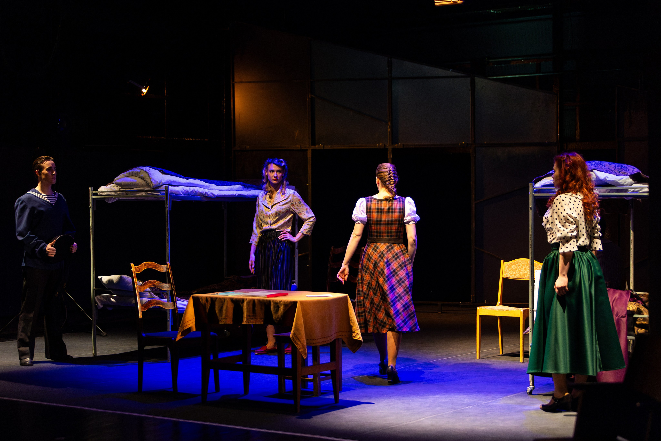 Новый театр «Фабричная девчонка». Профессиональный интерьерный и репортажный фотограф Минск и РБ. Максим Орлов