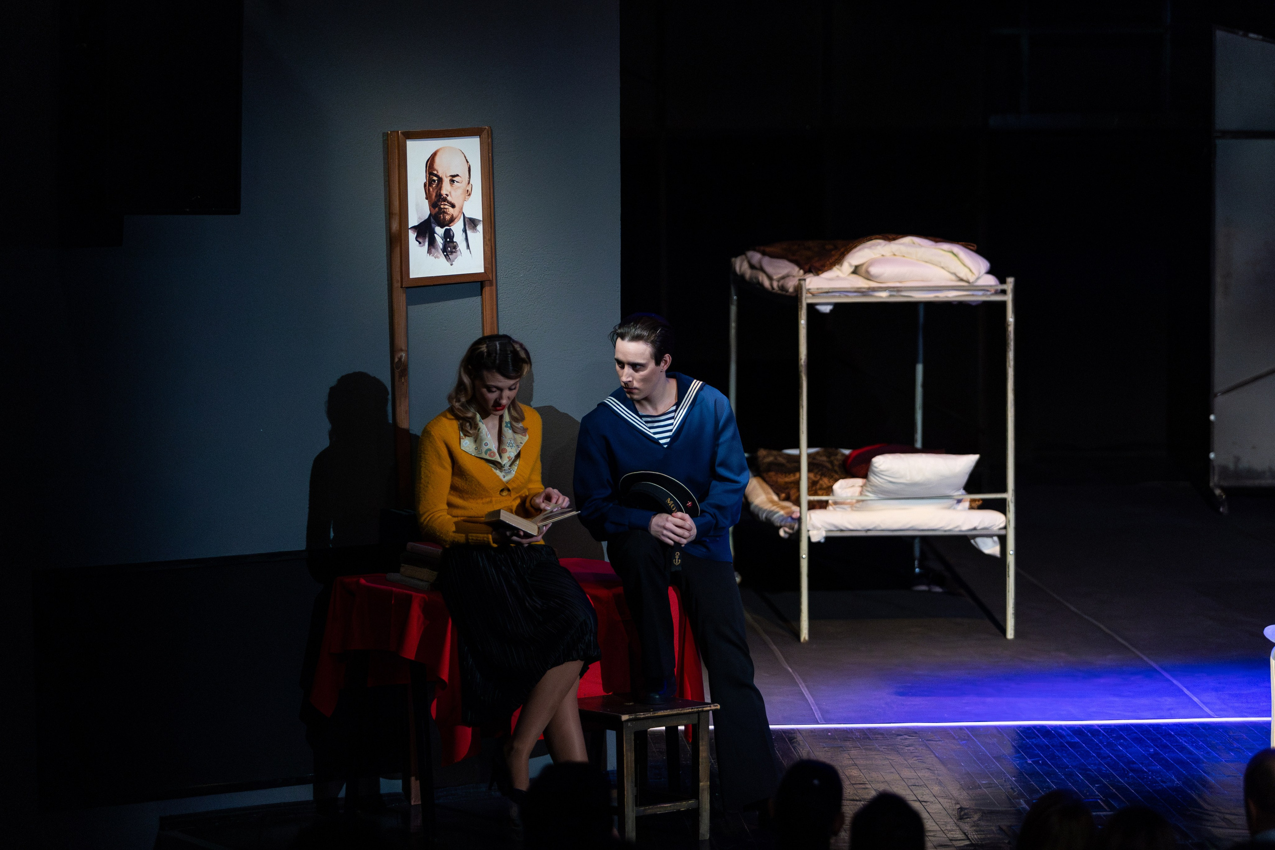 Новый театр «Фабричная девчонка». Профессиональный интерьерный и репортажный фотограф Минск и РБ. Максим Орлов