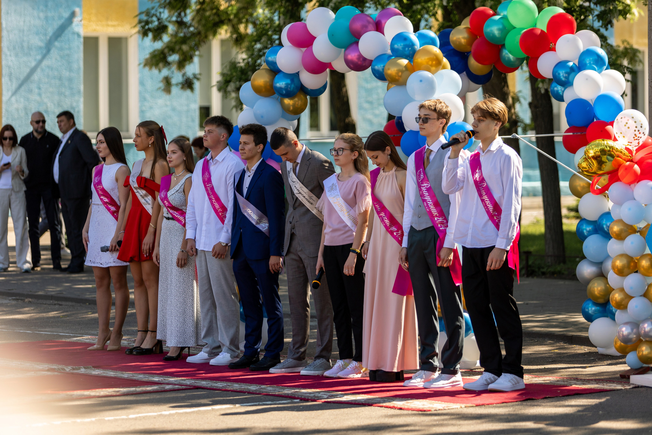 Школа 47. Последний звонок. Профессиональный интерьерный и репортажный фотограф Минск и РБ. Максим Орлов