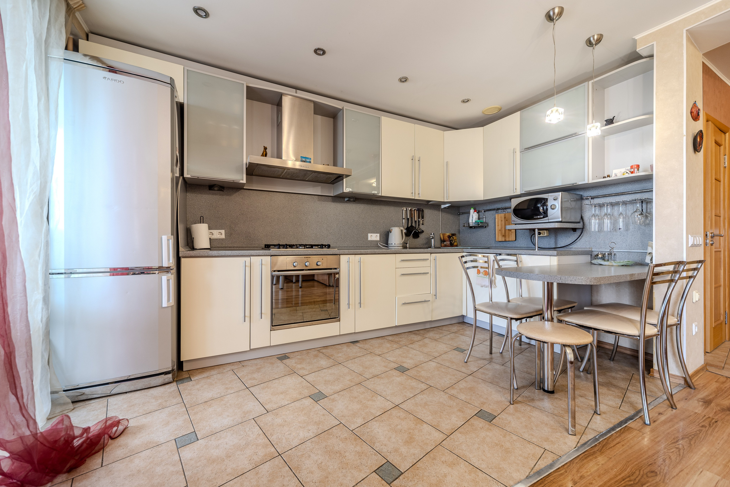 Воронянского 27. Эконом вариант. Профессиональный интерьерный и репортажный фотограф Минск и РБ. Максим Орлов