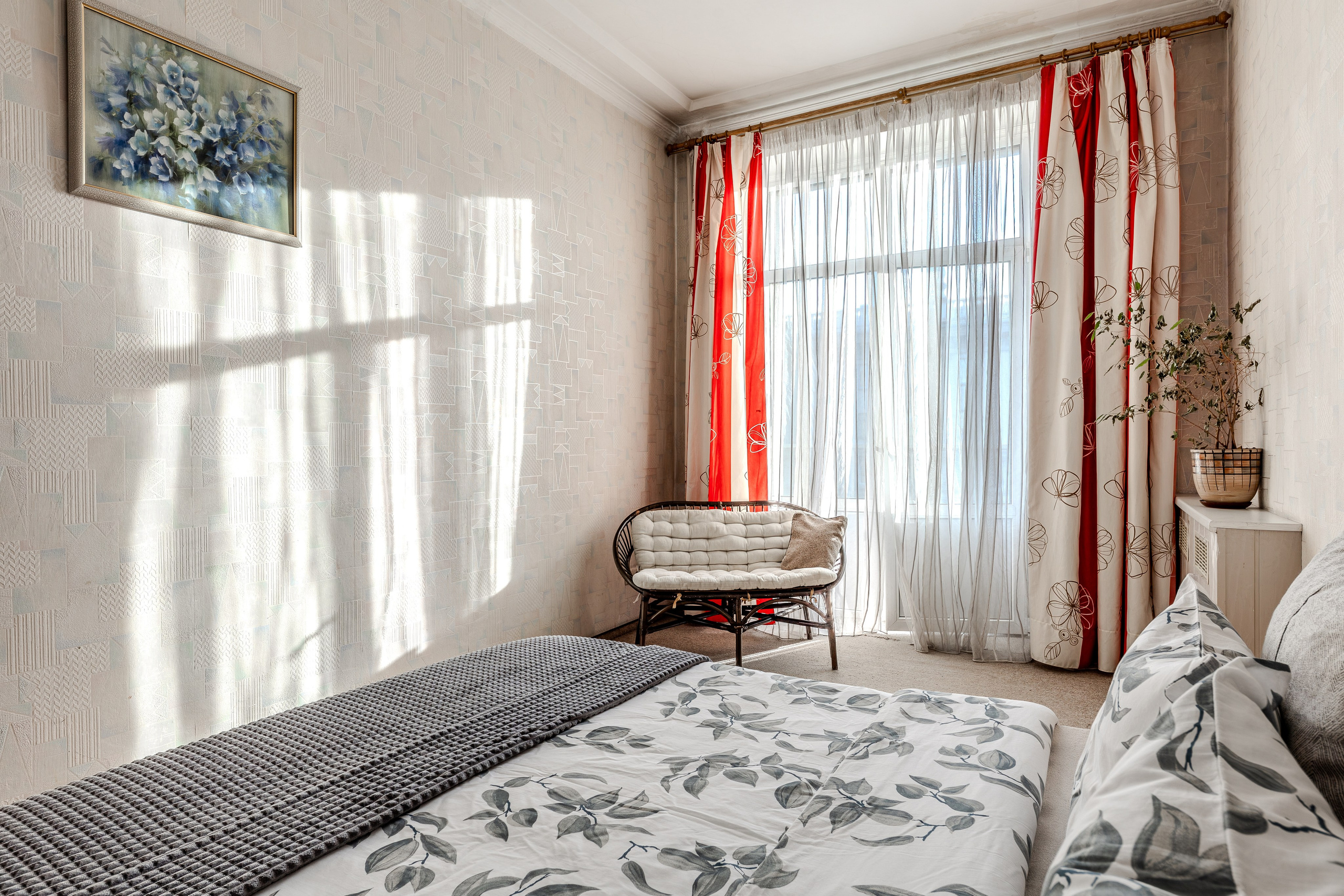 Пр. Независимости 23. Профессиональный интерьерный и репортажный фотограф Минск и РБ. Максим Орлов