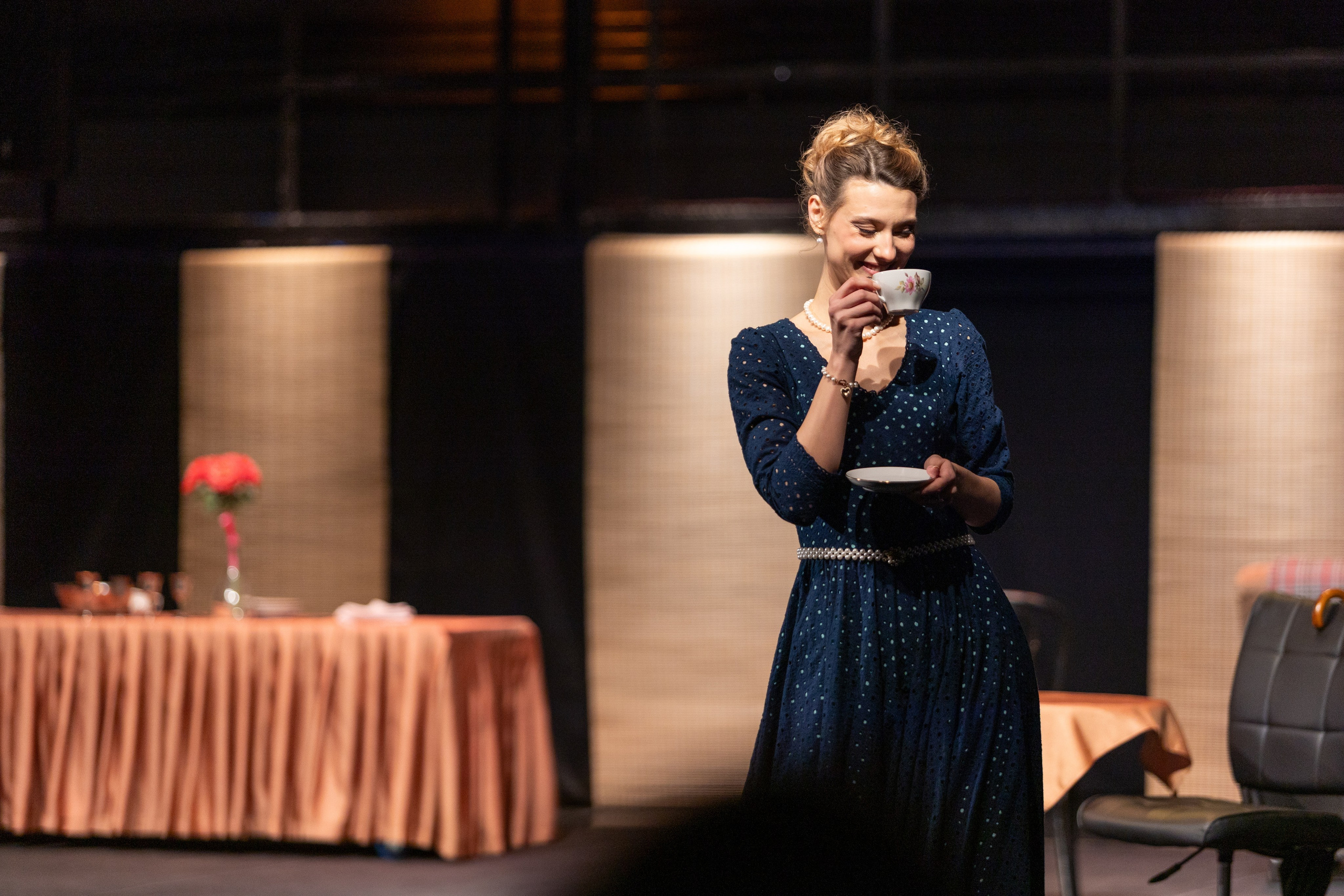 Новый театр «Плачу за любовь». Профессиональный интерьерный и репортажный фотограф Минск и РБ. Максим Орлов