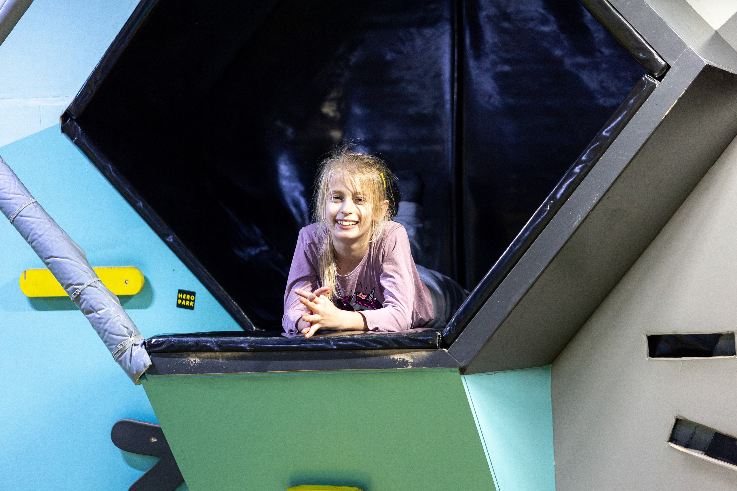 ДР Влада (батутная арена). Профессиональный интерьерный и репортажный фотограф Минск и РБ. Максим Орлов