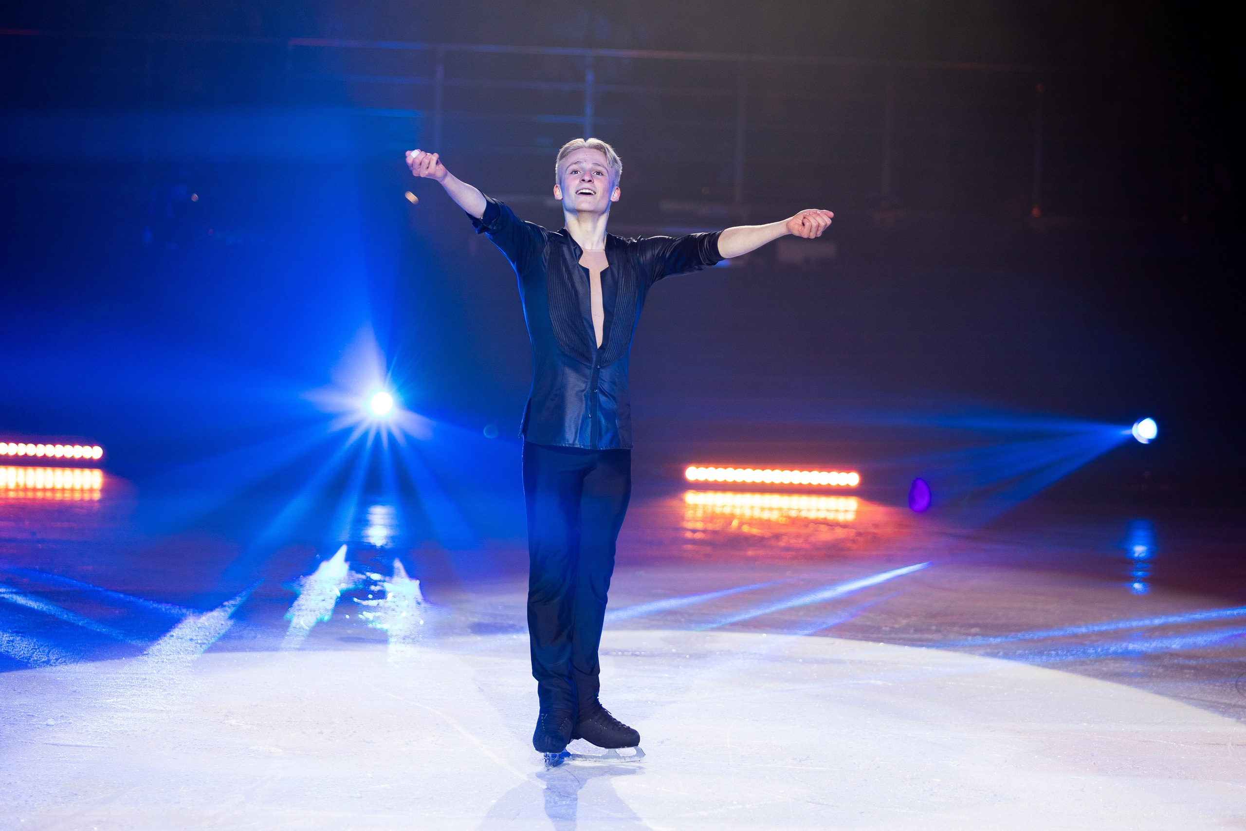 Ледовое шоу Ильи Авербуха 30.03.2024. Профессиональный интерьерный и репортажный фотограф Минск и РБ. Максим Орлов