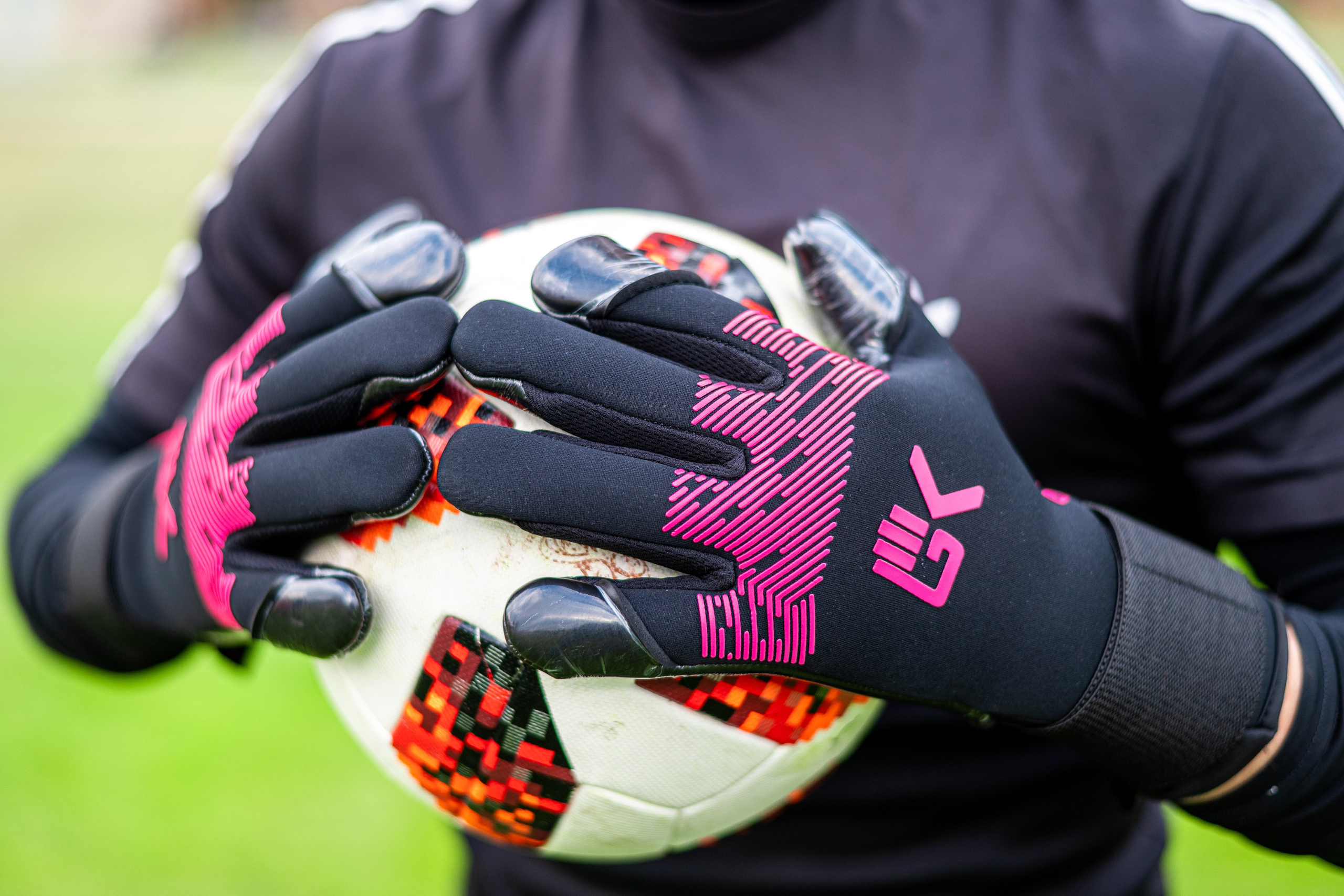 Фото для рекламы вратарских печаток. Профессиональный интерьерный и репортажный фотограф Минск и РБ. Максим Орлов